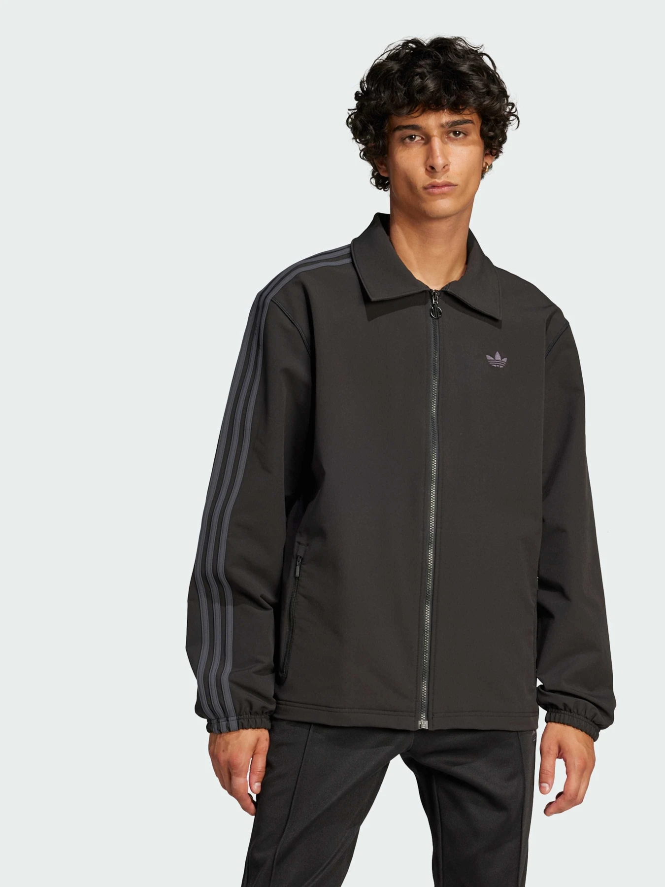 Куртки и дубленки Adidas модель JC7559 Фото