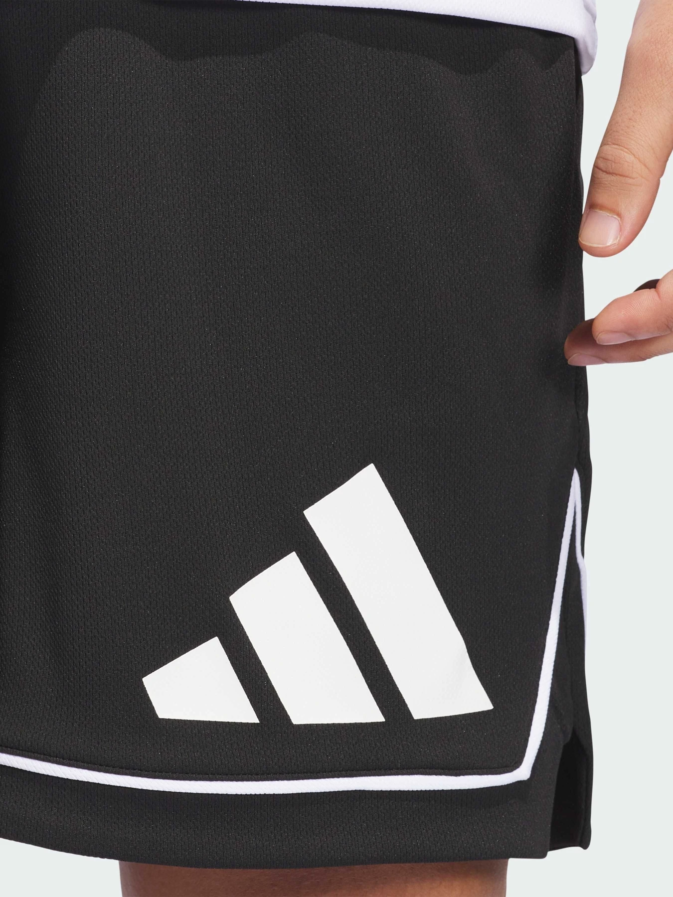 Шорты Adidas модель JN4728 Шорты Adidas модель JN4728 Фото