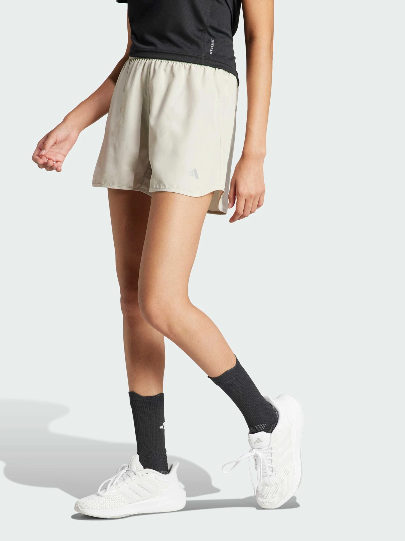 Шорты Adidas модель IN0123 Фото