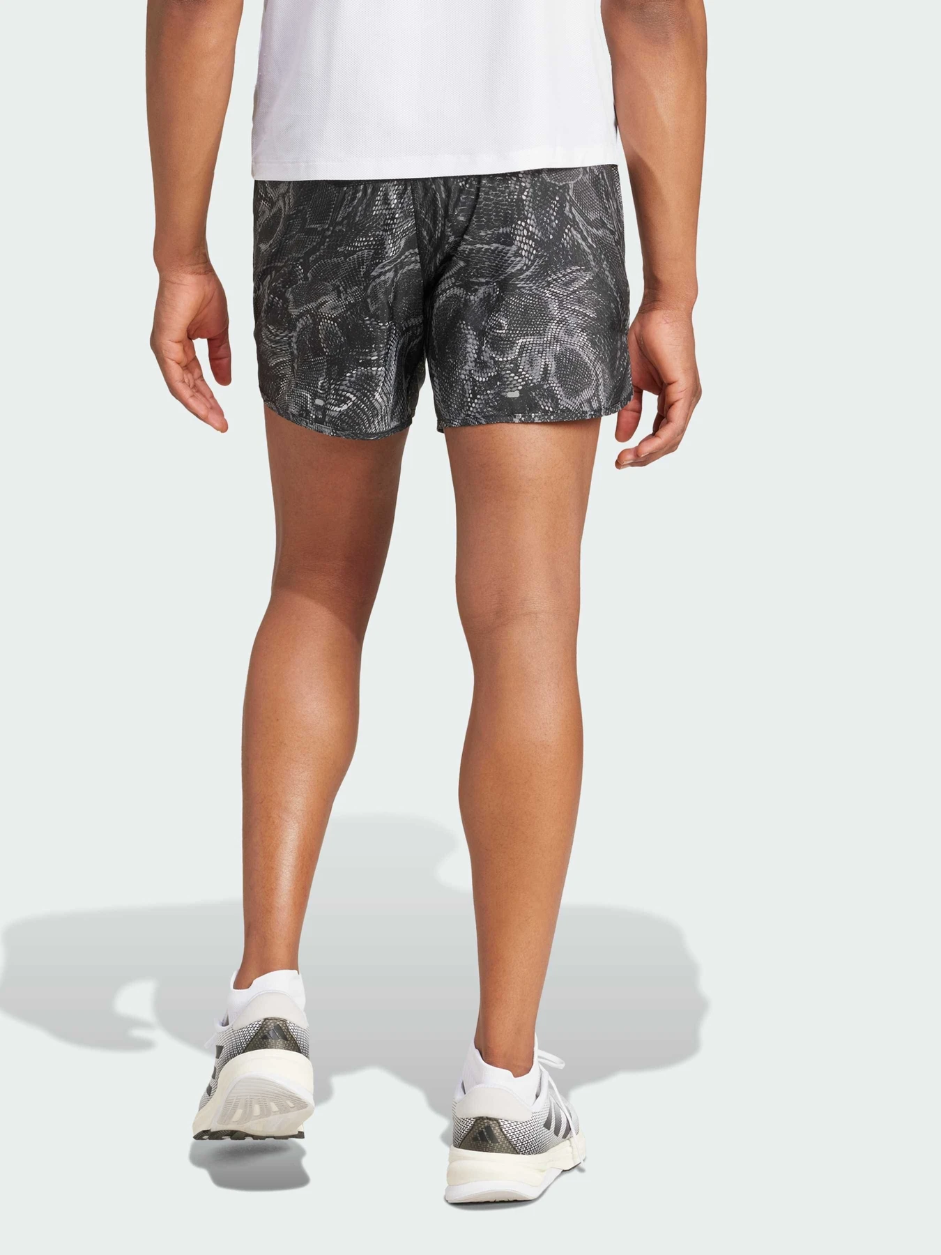 Шорты Adidas модель IS9582 Фото