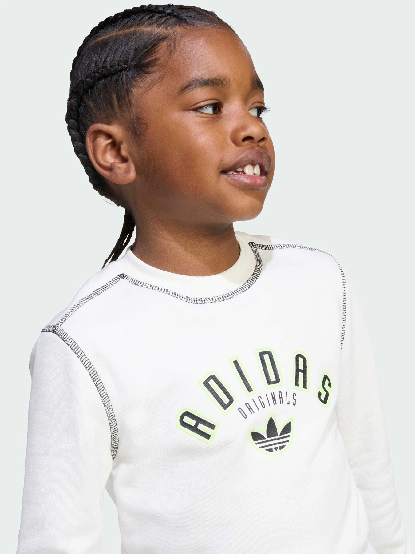 Костюмы Adidas Graphics модель JX5261 Фото