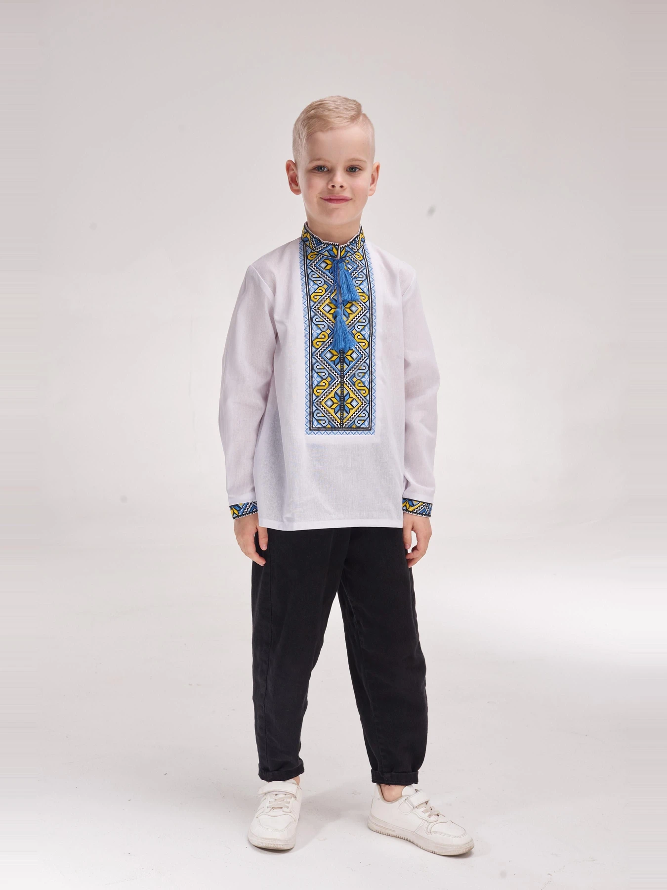 Вышиванки MEREZHKA модель kh032 Фото