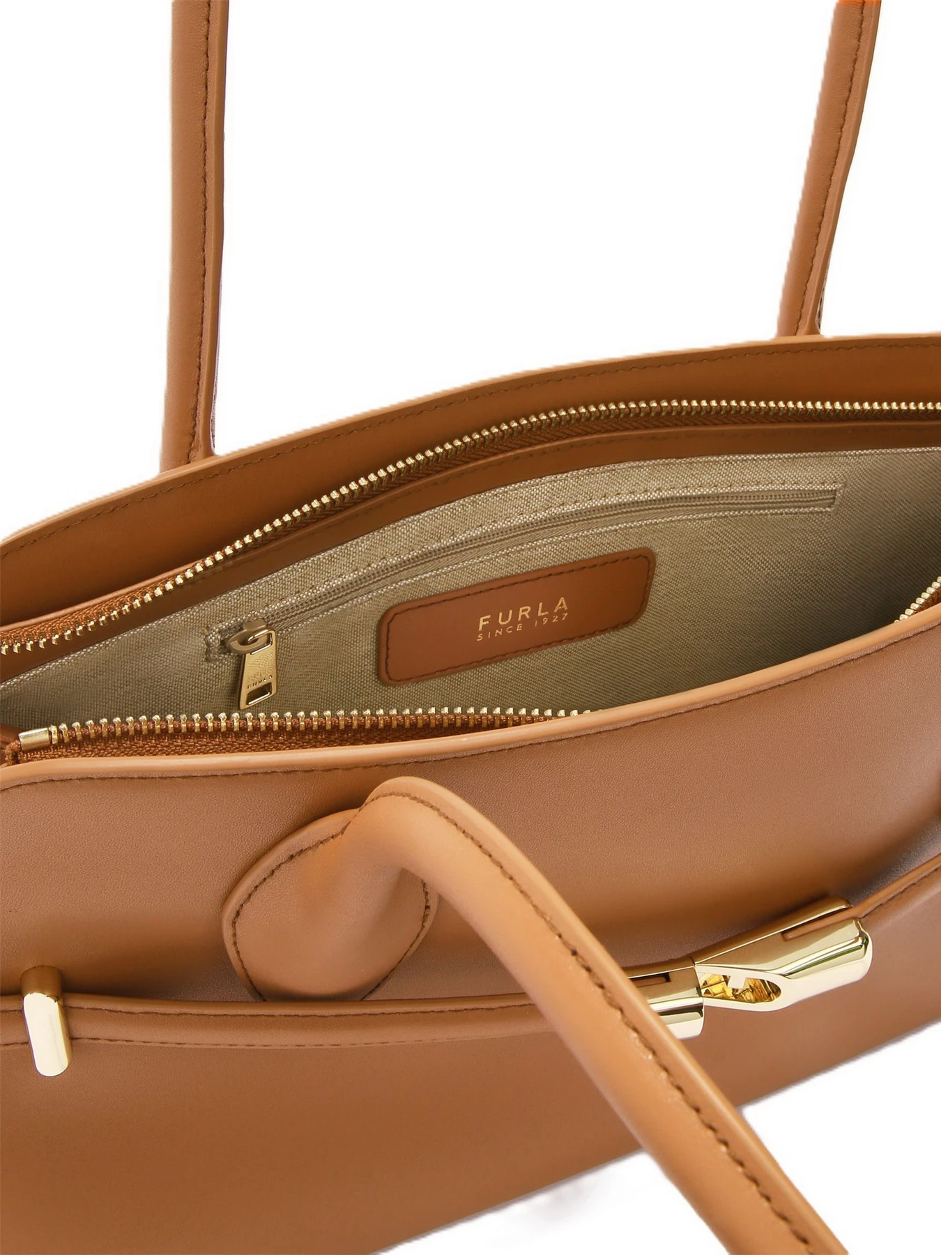Сумки Furla модель WB01505BX3104RY0001007 Сумки Furla модель WB01505BX3104RY0001007 Фото