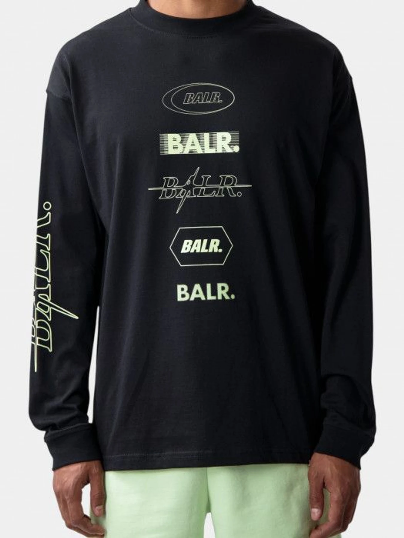 Футболки и поло Balr модель 9486 Фото