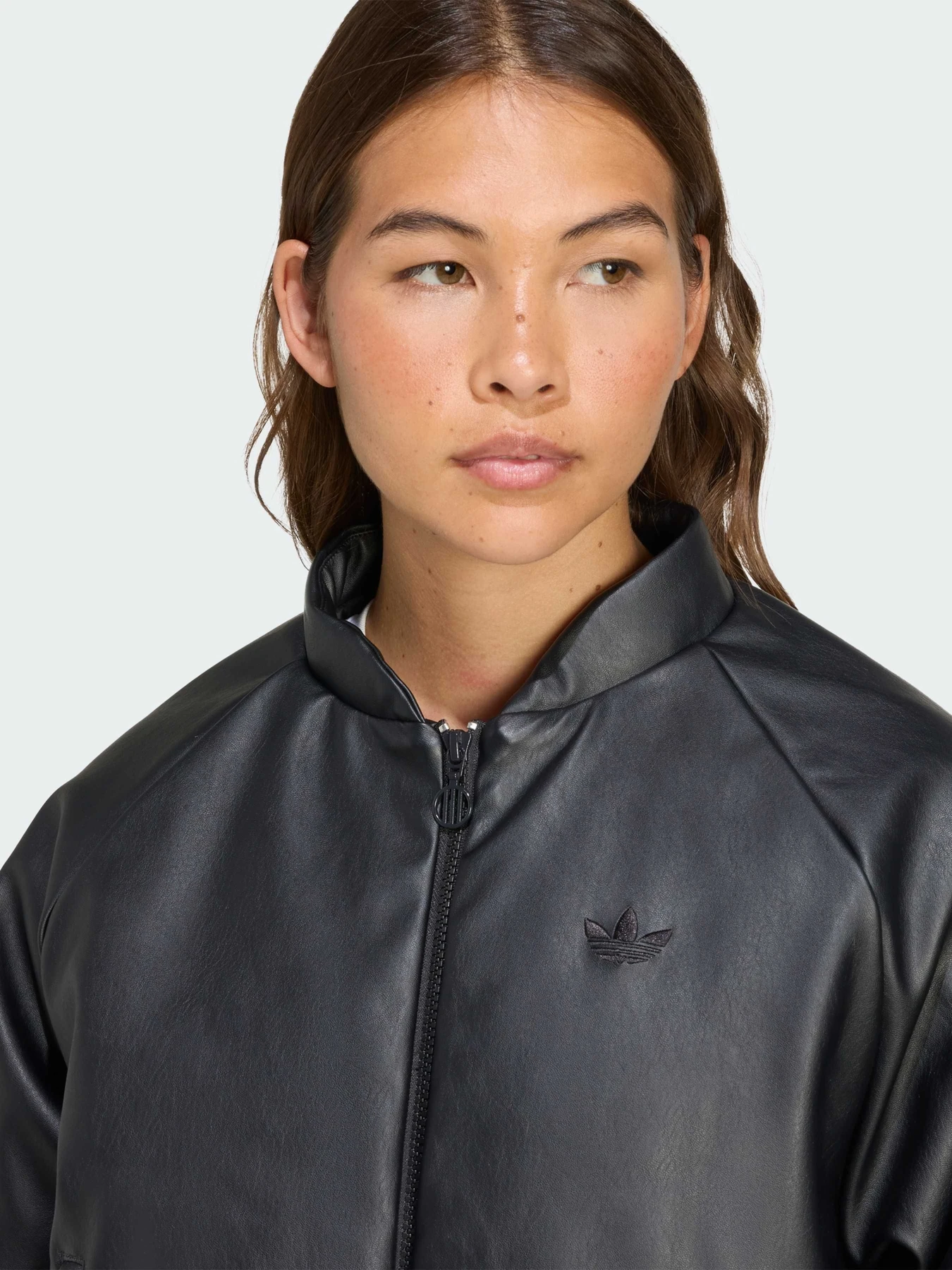 Куртки и дубленки Adidas модель JX5332 Фото