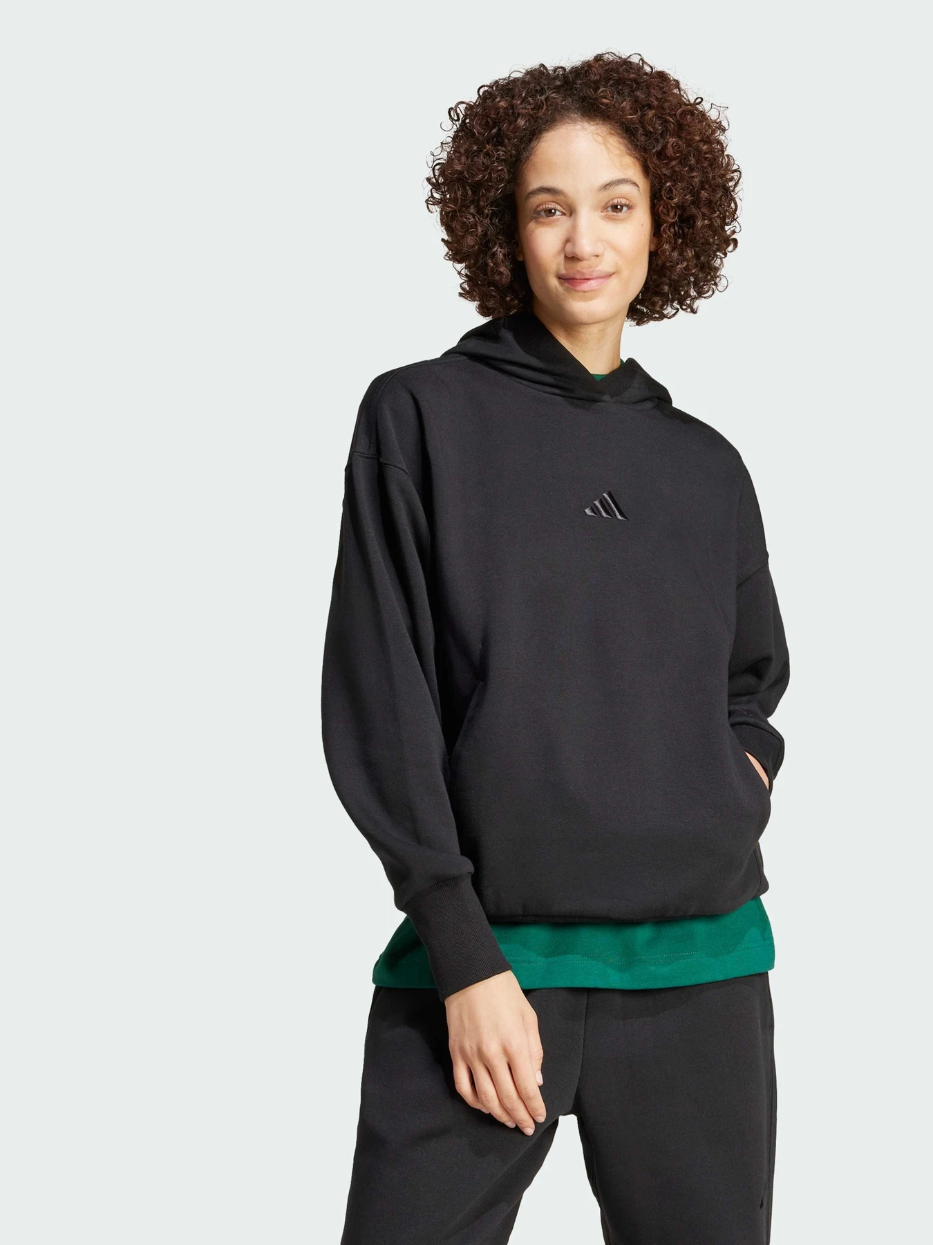 Худи и свитшоты Adidas модель IW1025 Фото