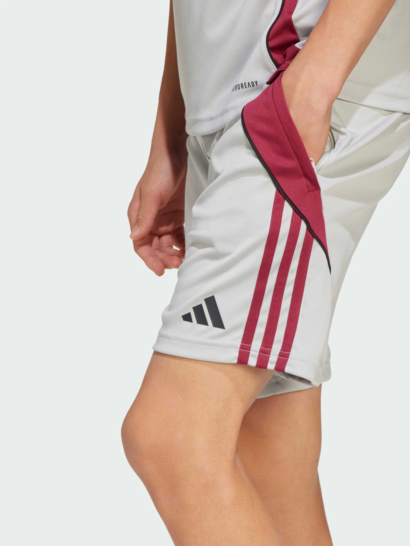 Шорты Adidas модель JX1952 Шорты Adidas модель JX1952 Фото