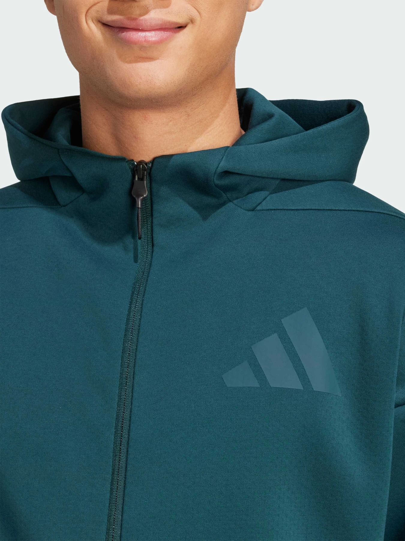 Худи и свитшоты Adidas ZNE модель KB3709 Худи и свитшоты Adidas ZNE модель KB3709 Фото