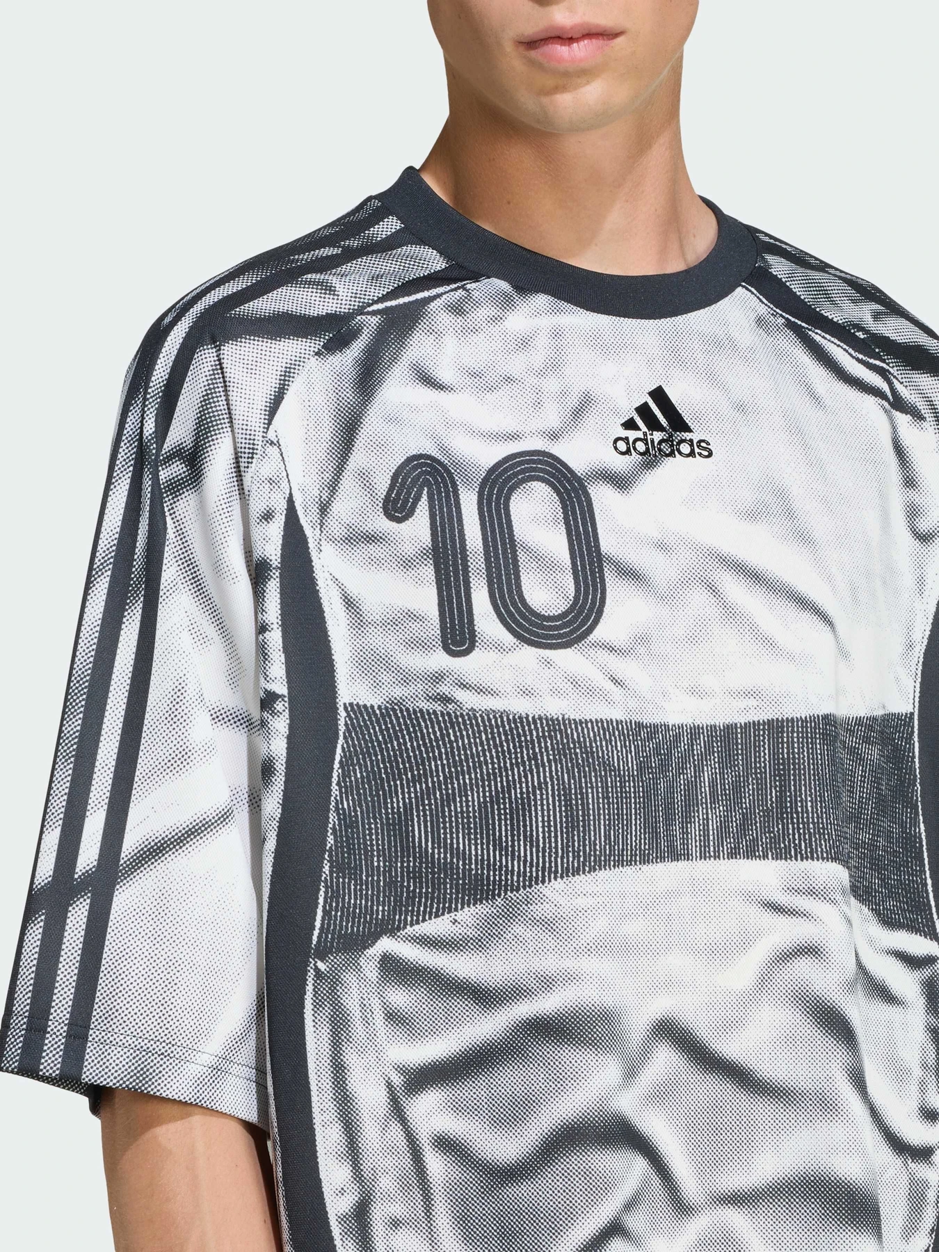 Футболки и поло Adidas модель KF8523 Футболки и поло Adidas модель KF8523 Фото