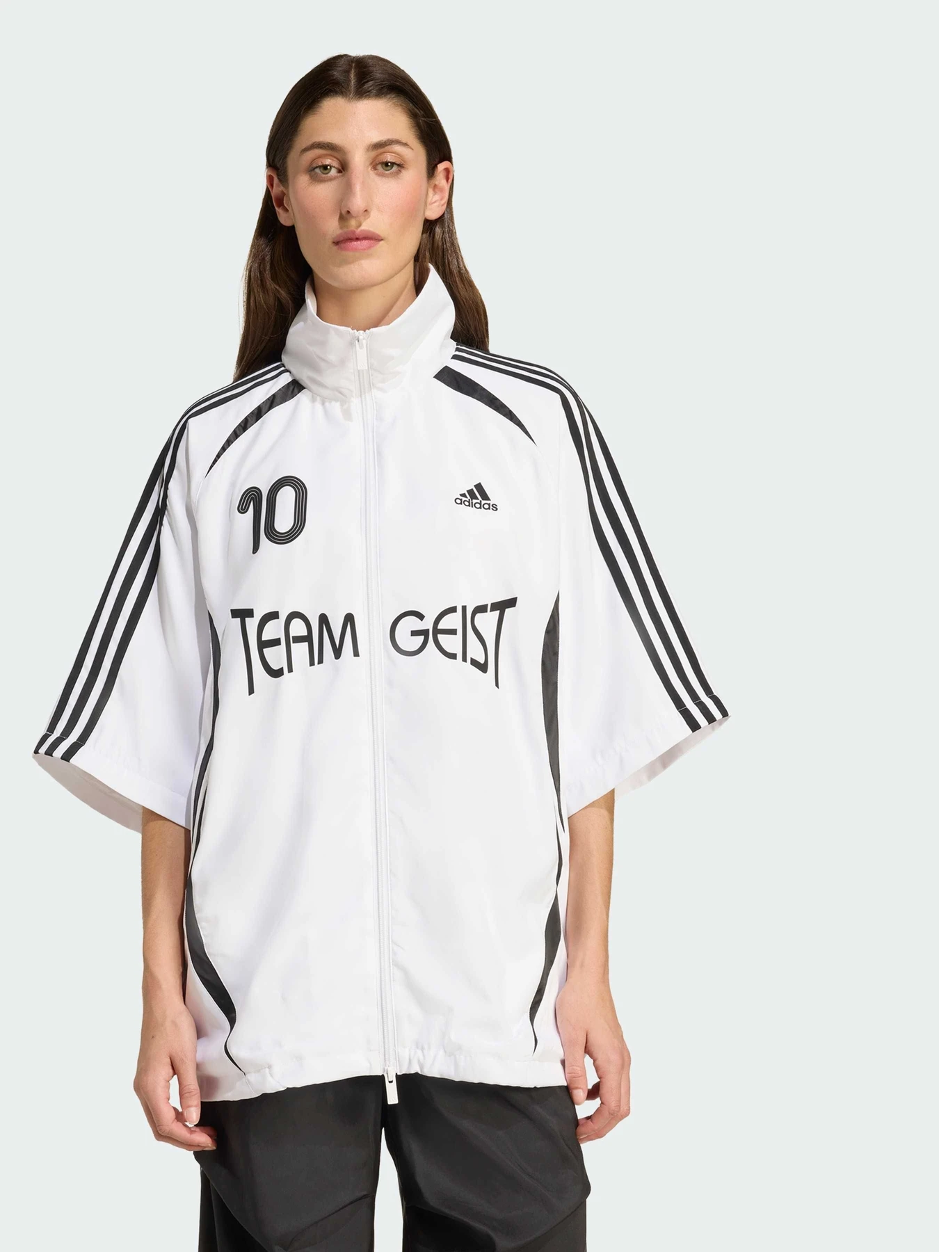 Худи и свитшоты Adidas модель KE7570 Фото