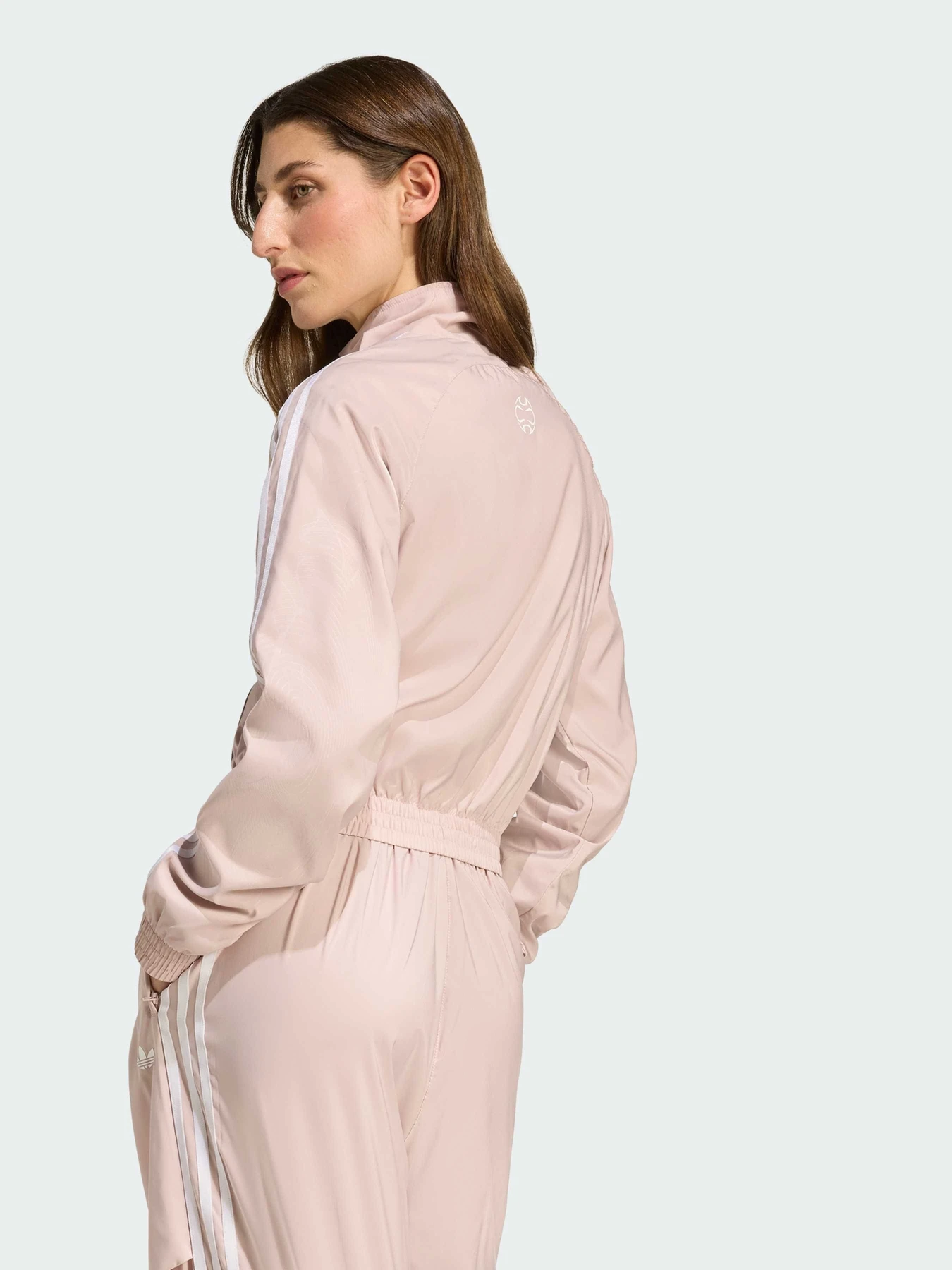 Худи и свитшоты Adidas модель KE9787 Худи и свитшоты Adidas модель KE9787 Фото