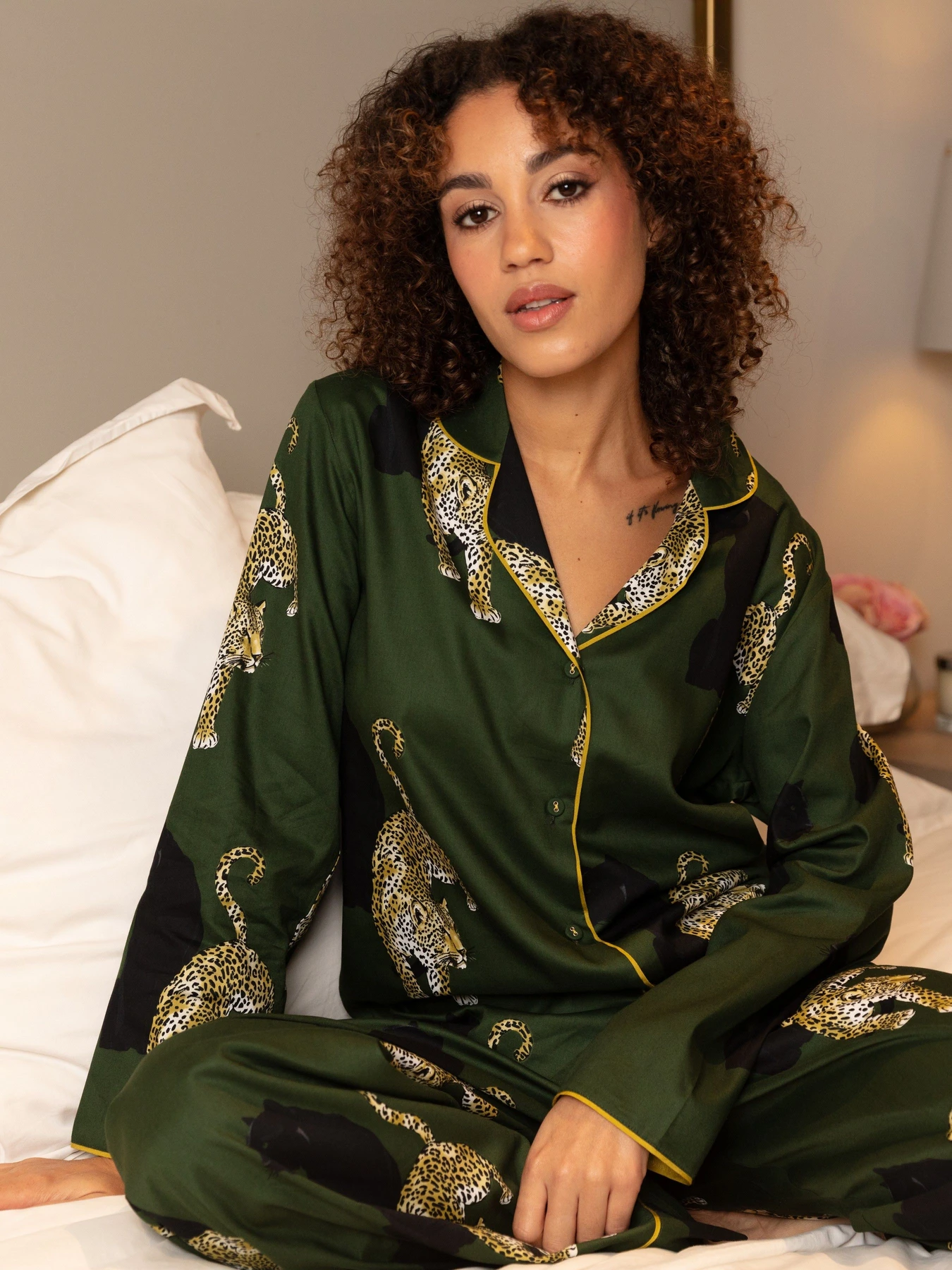 Одежда для дома и сна CYBERJAMMIES Olive модель 5000-5001 Фото