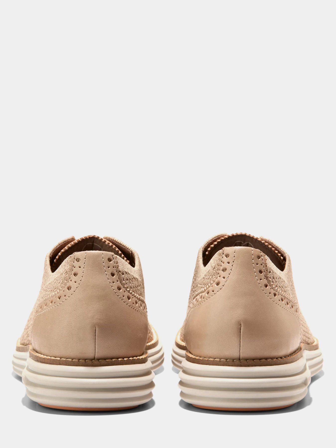 Туфли и лоферы Cole Haan модель C39508 Фото
