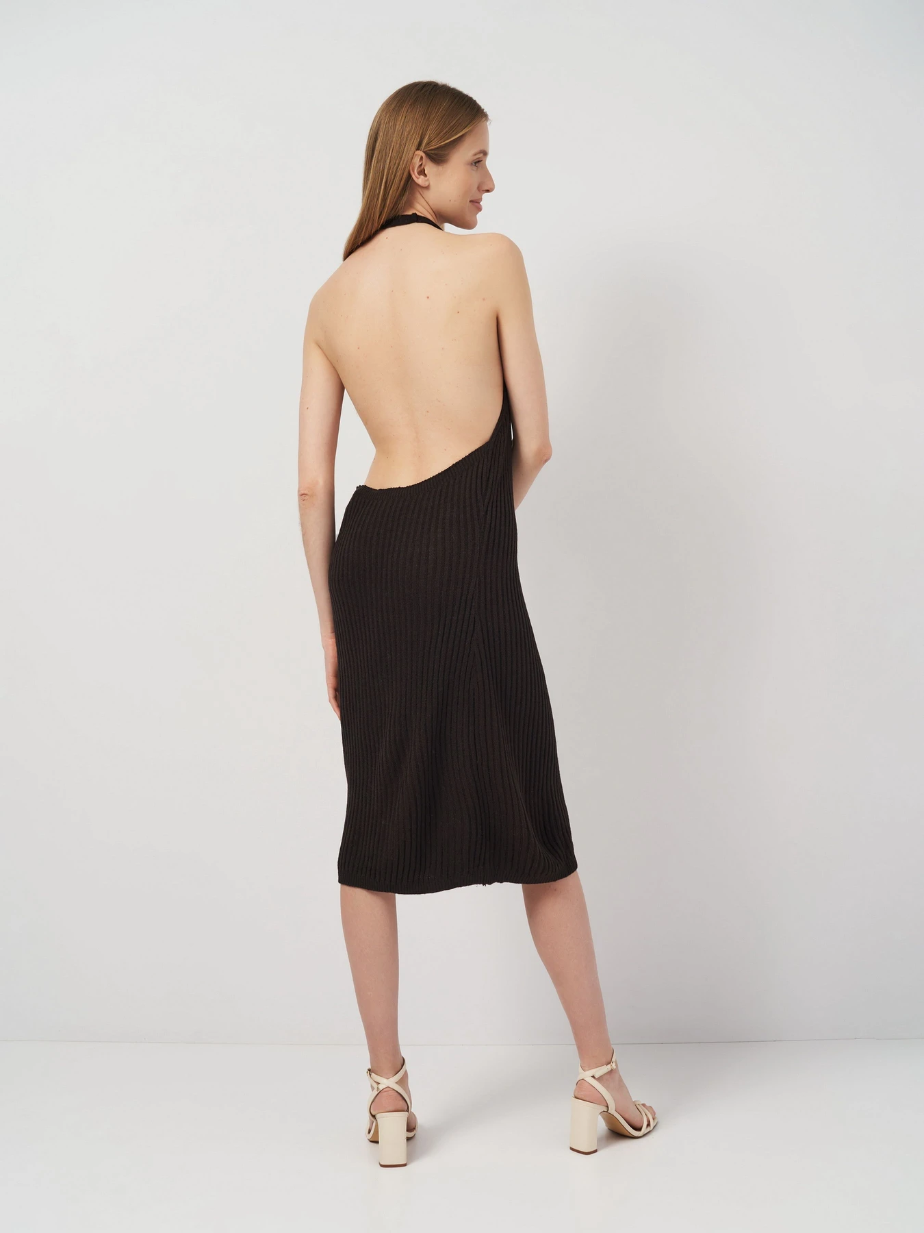 Платья H&M модель 1032942arl_Черный Фото
