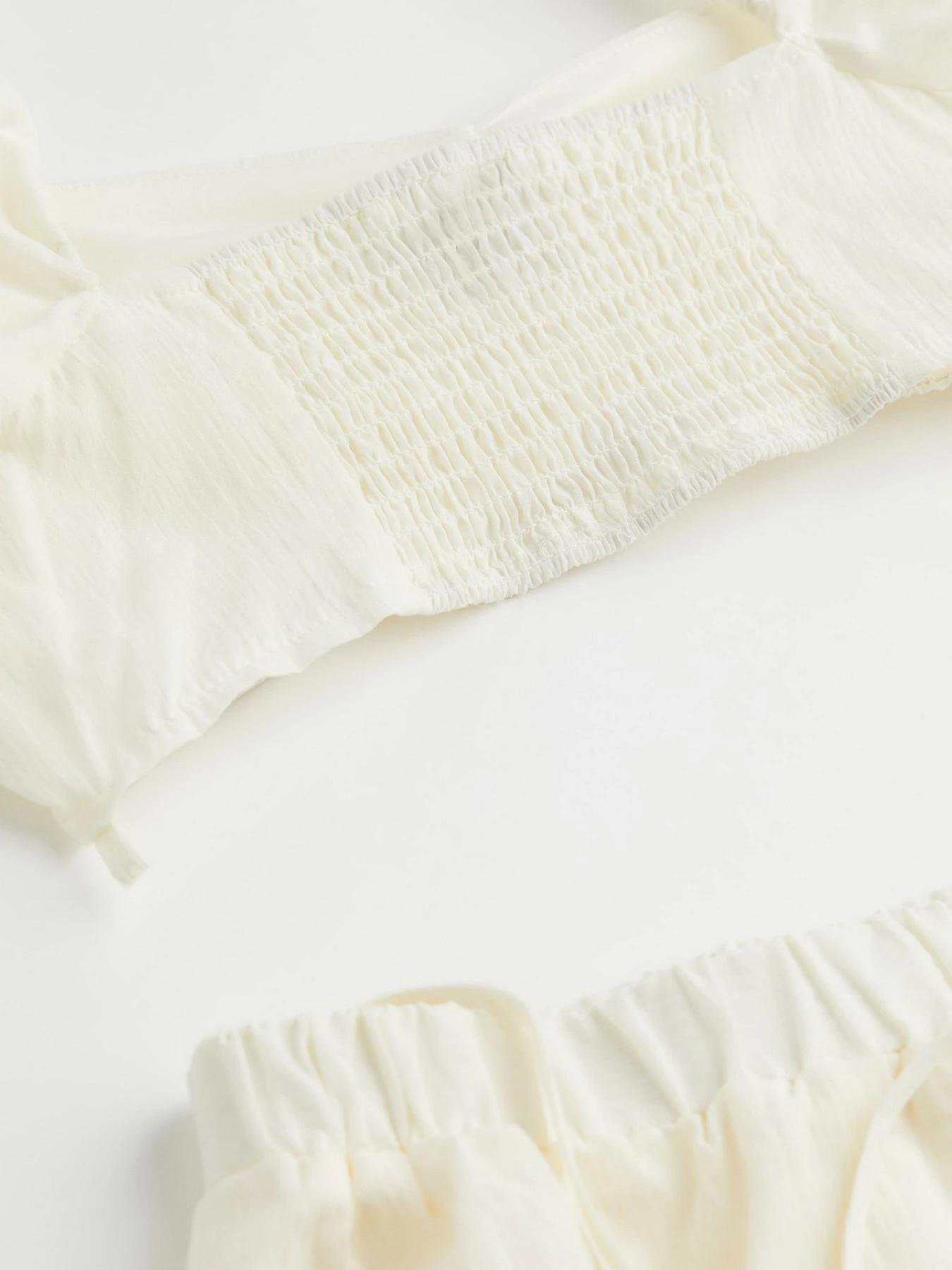 Платья H&M модель 10652795wer_Молочный Фото