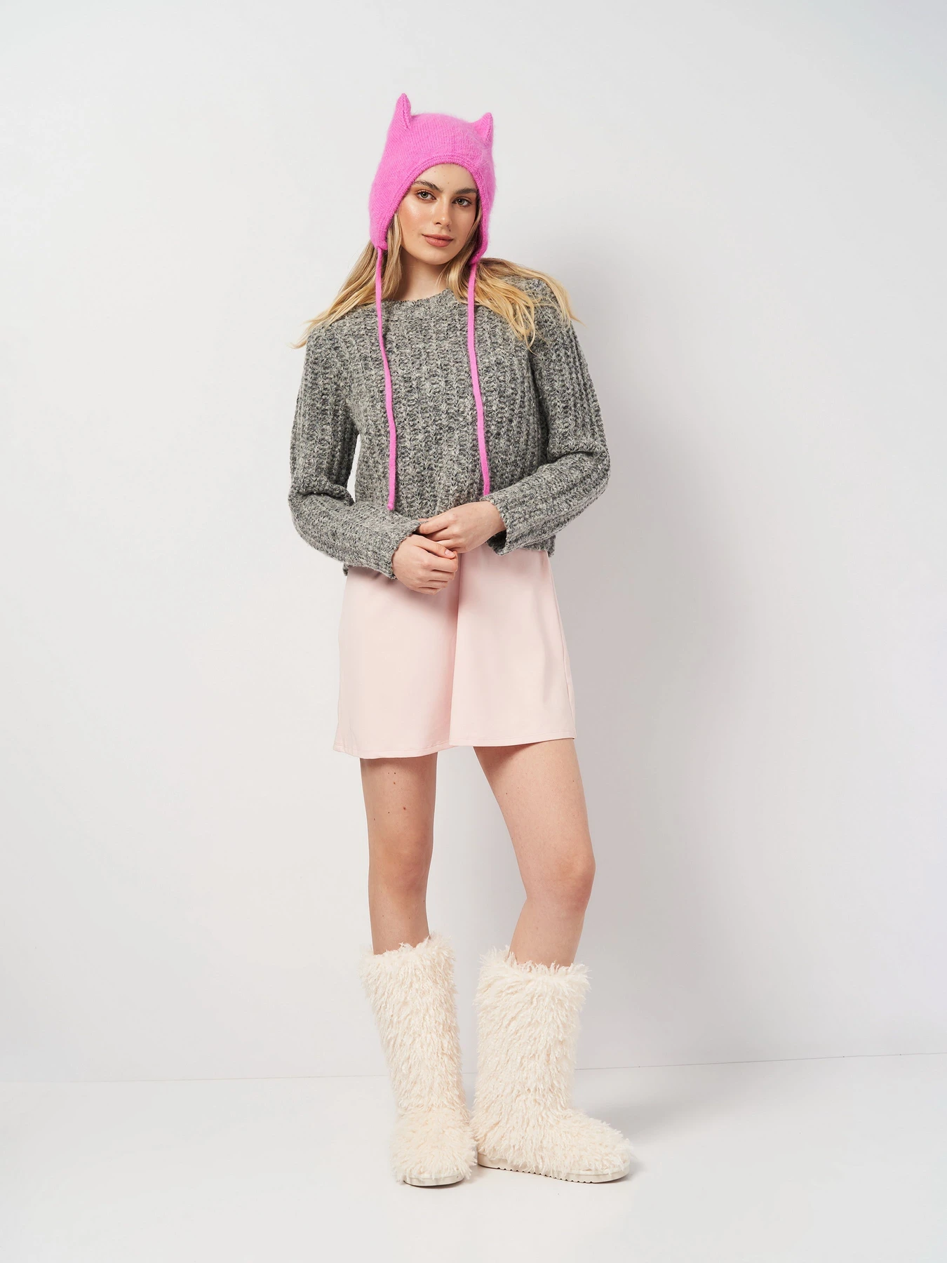 Платья H&M модель 2007001arl_Светло-розовый Фото