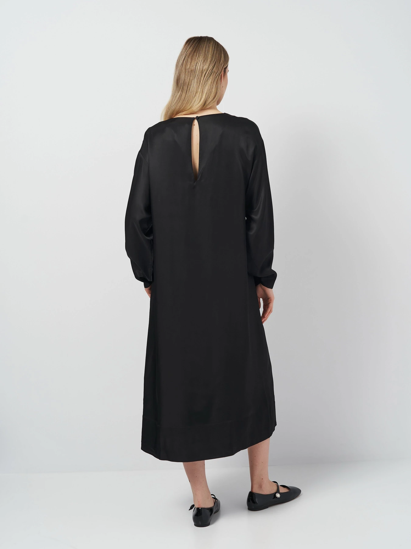 Платья H&M модель 5668505abr_Черный Фото