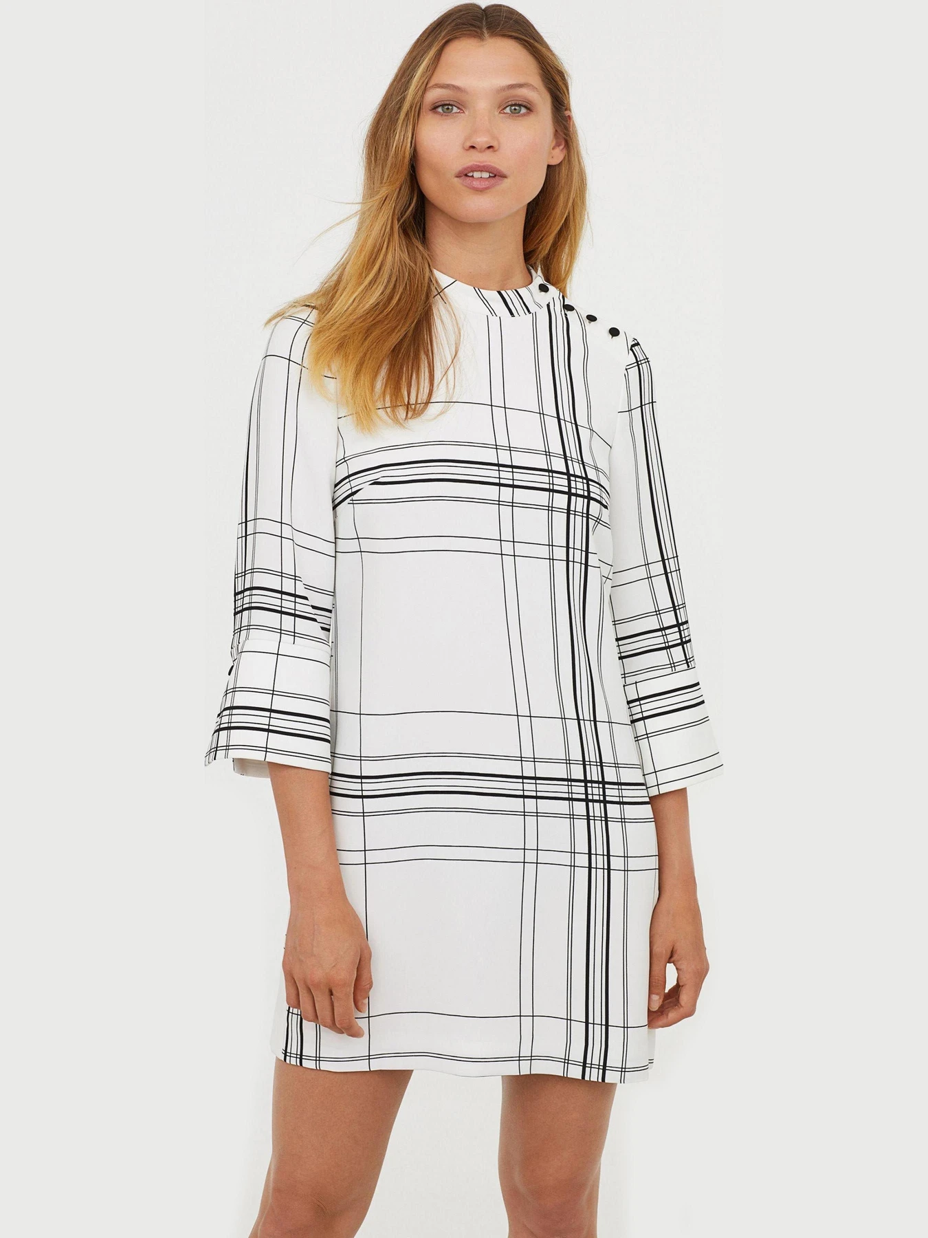 Платья H&M модель 6257738RP2_белый в клетку Фото