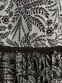 Платья H&M модель 7842740sm_черно-белый цветы Фото