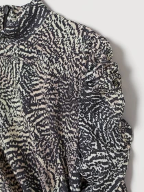 Платья H&M модель 7938550dlog_Комбинированный Фото