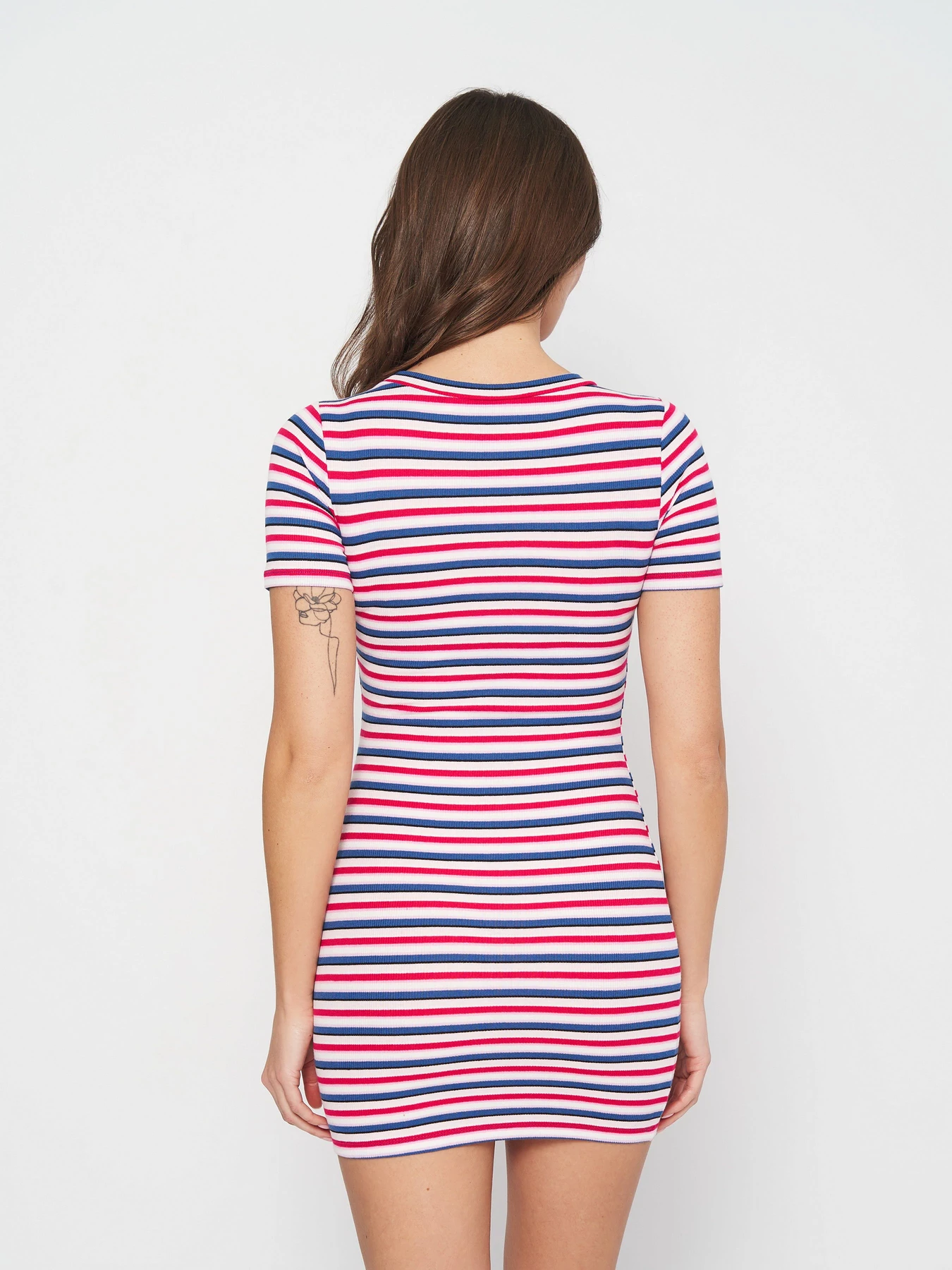 Платья H&M модель 8626931arl_Комбинированный Фото