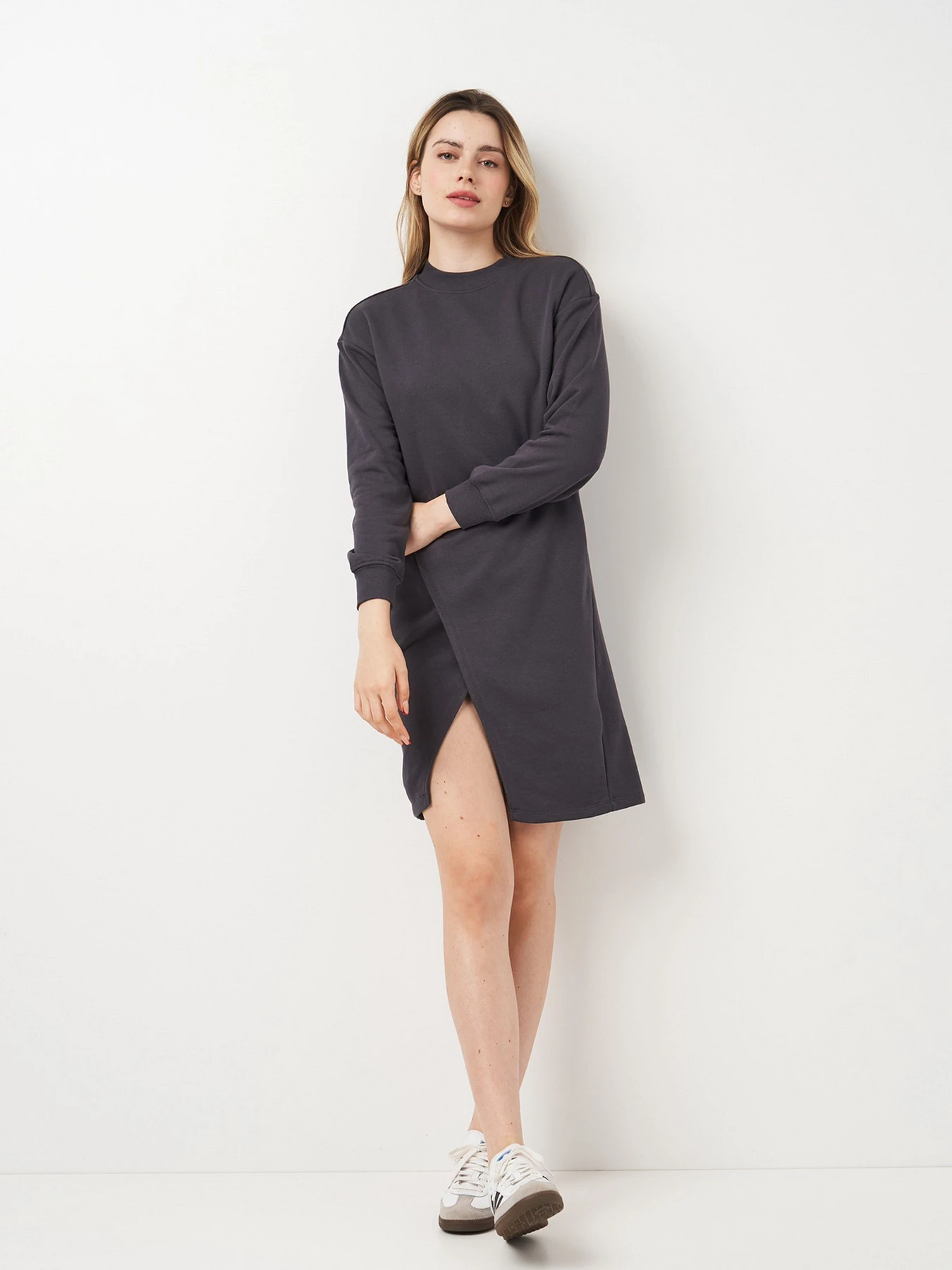 Платья H&M модель 9555373ral_Темно-серый Фото