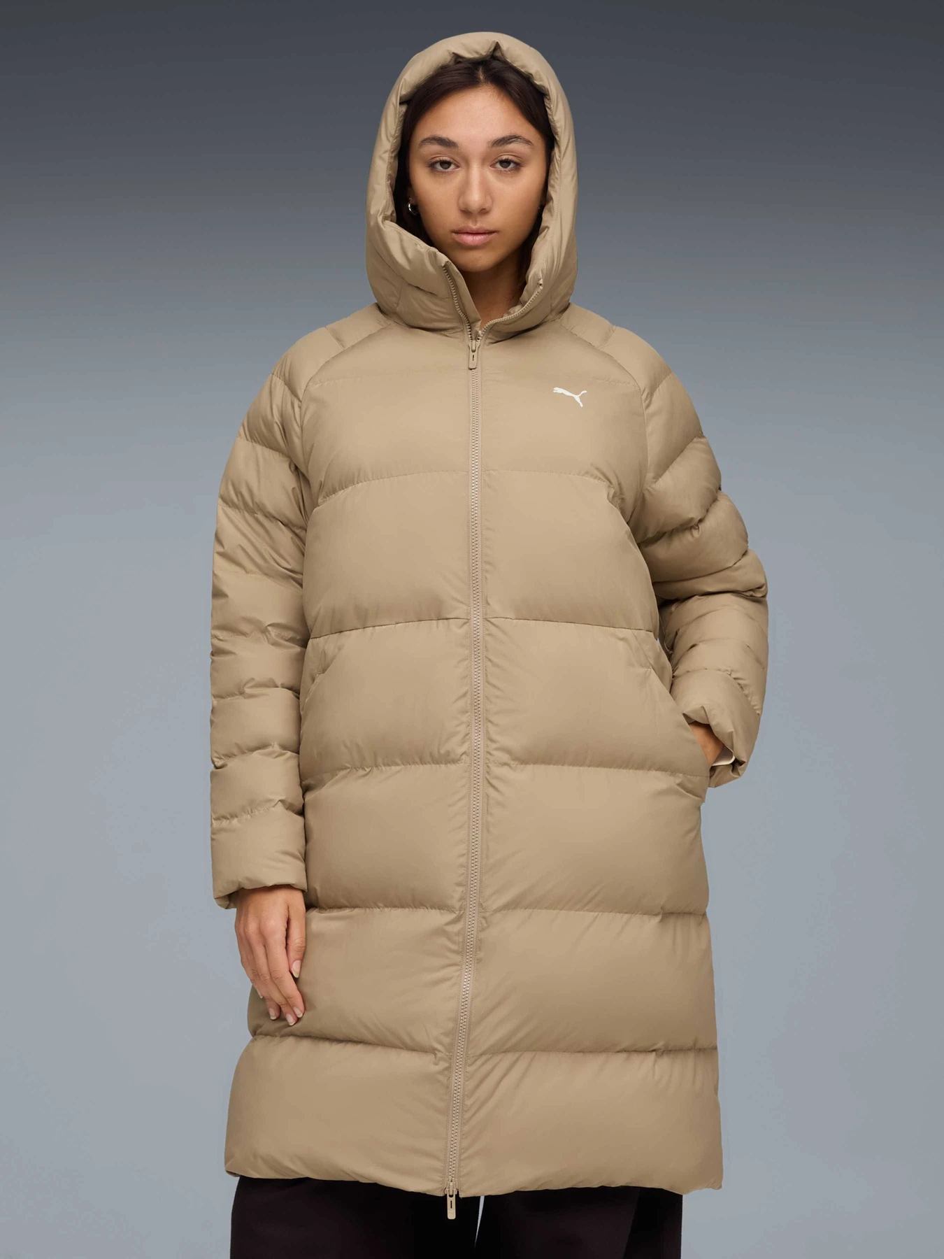 Куртки и дубленки PUMA Mono Hooded Parka модель 688384 Куртки и дубленки PUMA Mono Hooded Parka модель 688384 Фото
