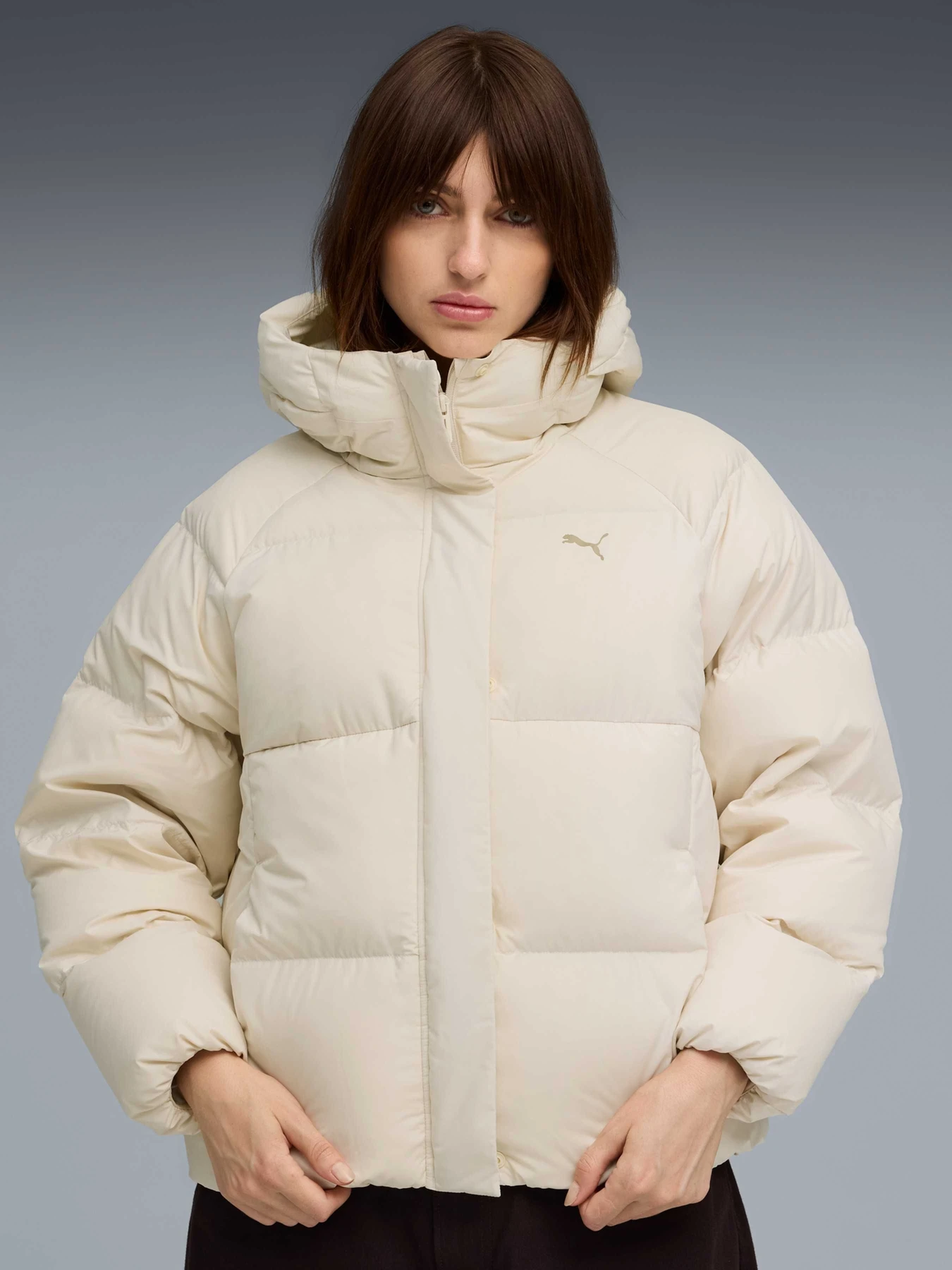 Куртки и дубленки PUMA Hooded Down Puffer Jacket модель 688392 Куртки и дубленки PUMA Hooded Down Puffer Jacket модель 688392 Фото