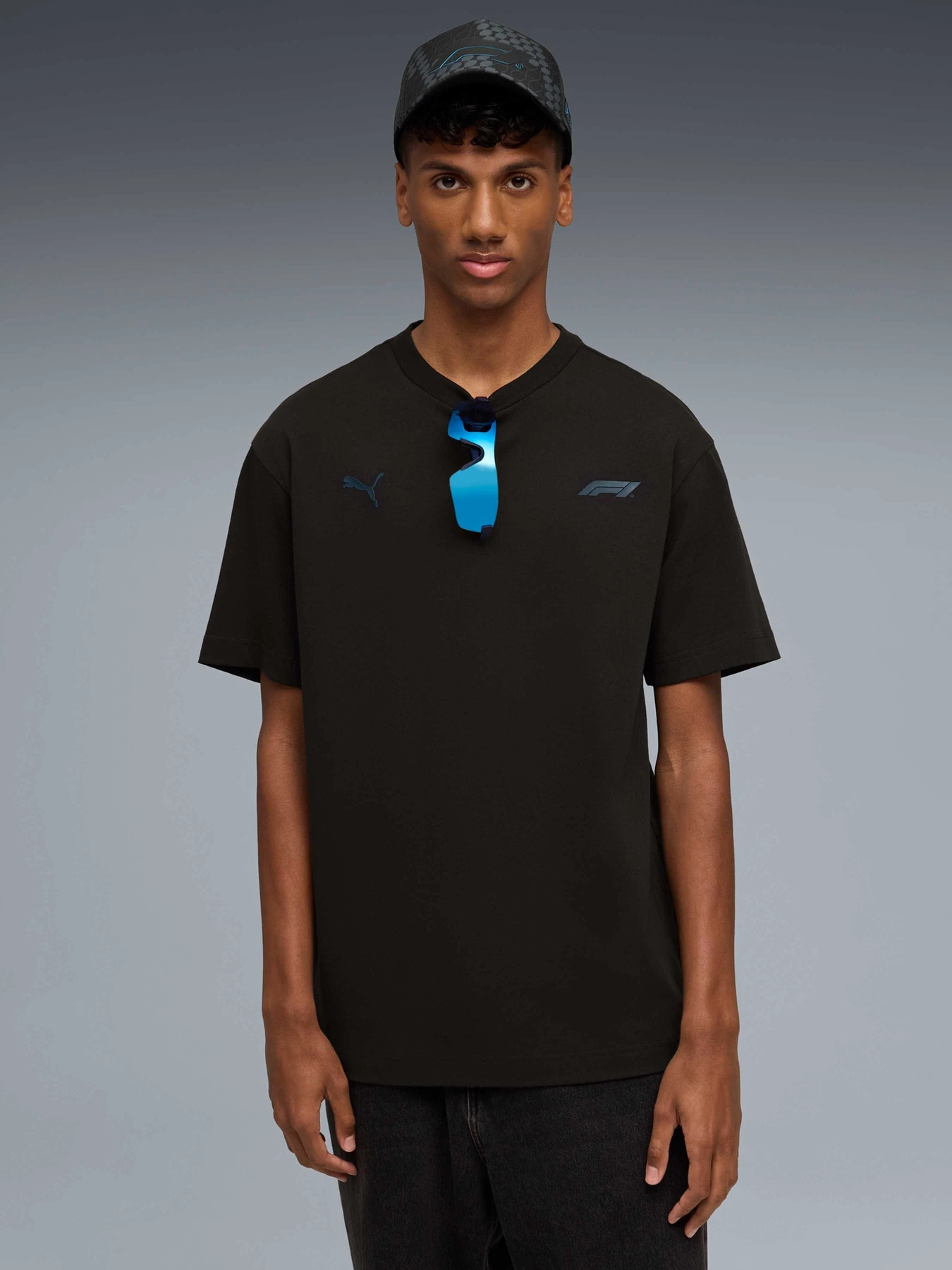 Футболки і поло PUMA F1 Ur Graphic Tee модель 633092 Фото