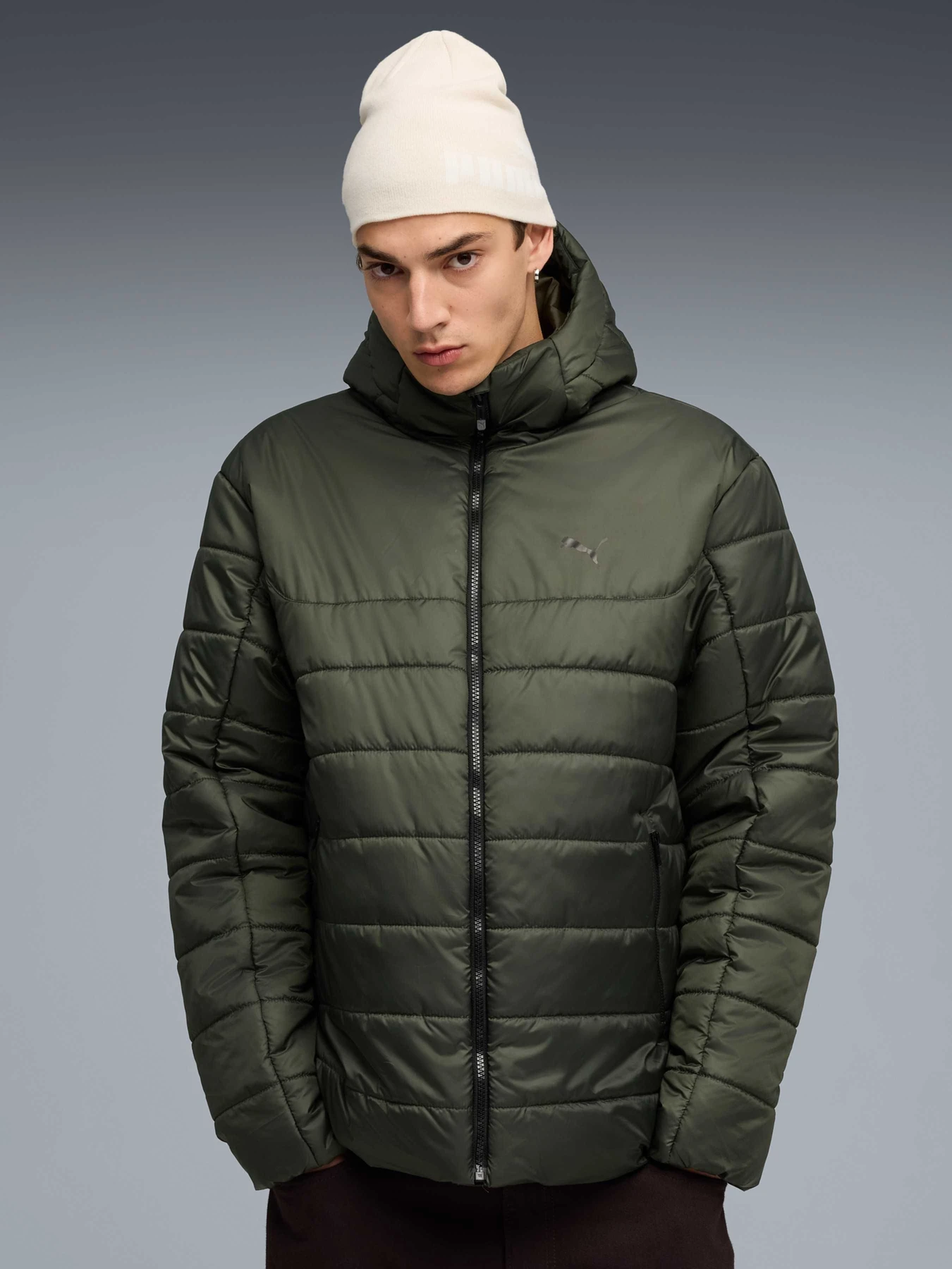 Куртки та дублянки PUMA Ess Hooded Padded Jacket модель 685211 Куртки та дублянки PUMA Ess Hooded Padded Jacket модель 685211 Фото