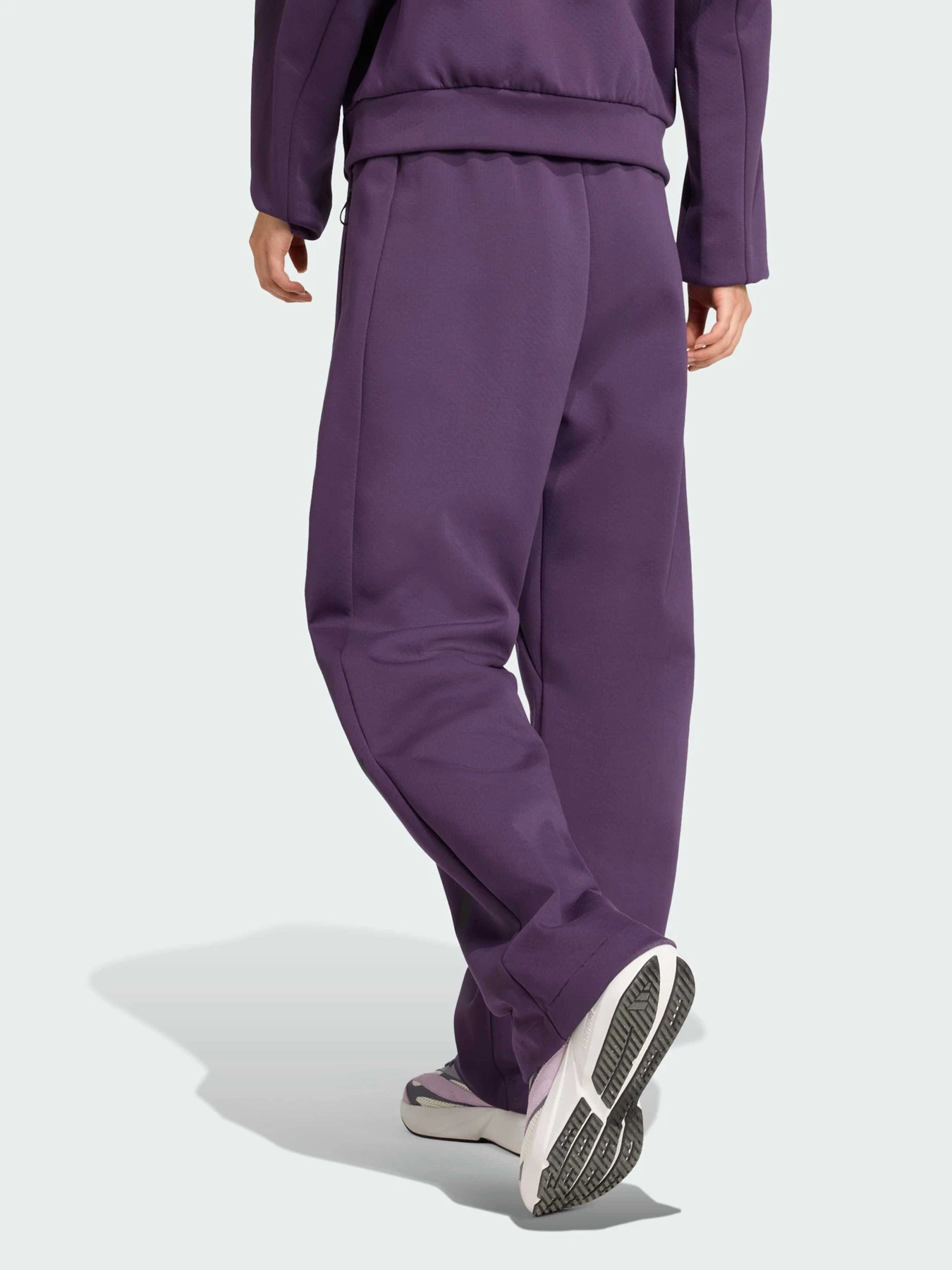 Брюки Adidas ZNE модель KB9441 Брюки Adidas ZNE модель KB9441 Фото