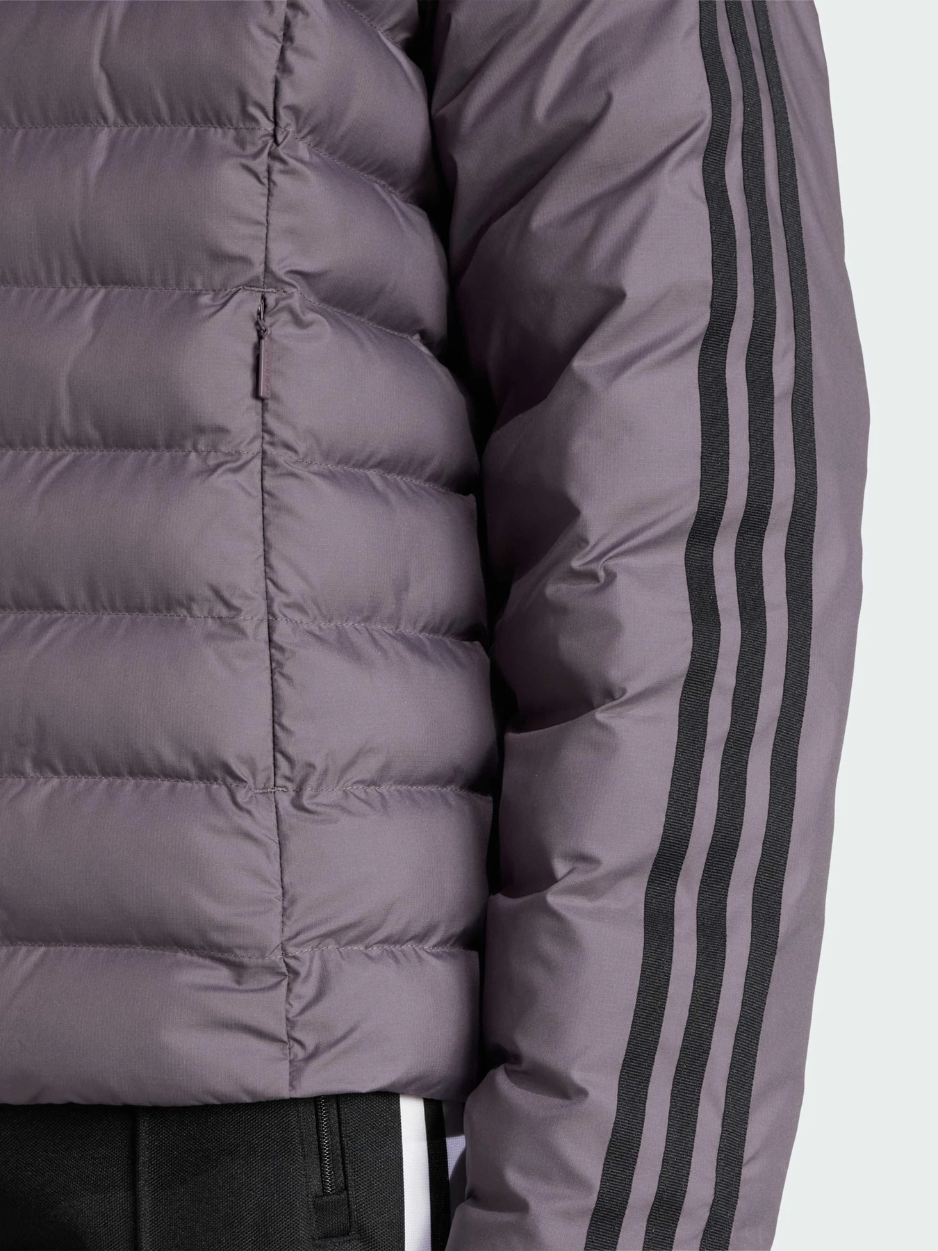 Куртки та дублянки Adidas Adicolor модель JX2938 Фото