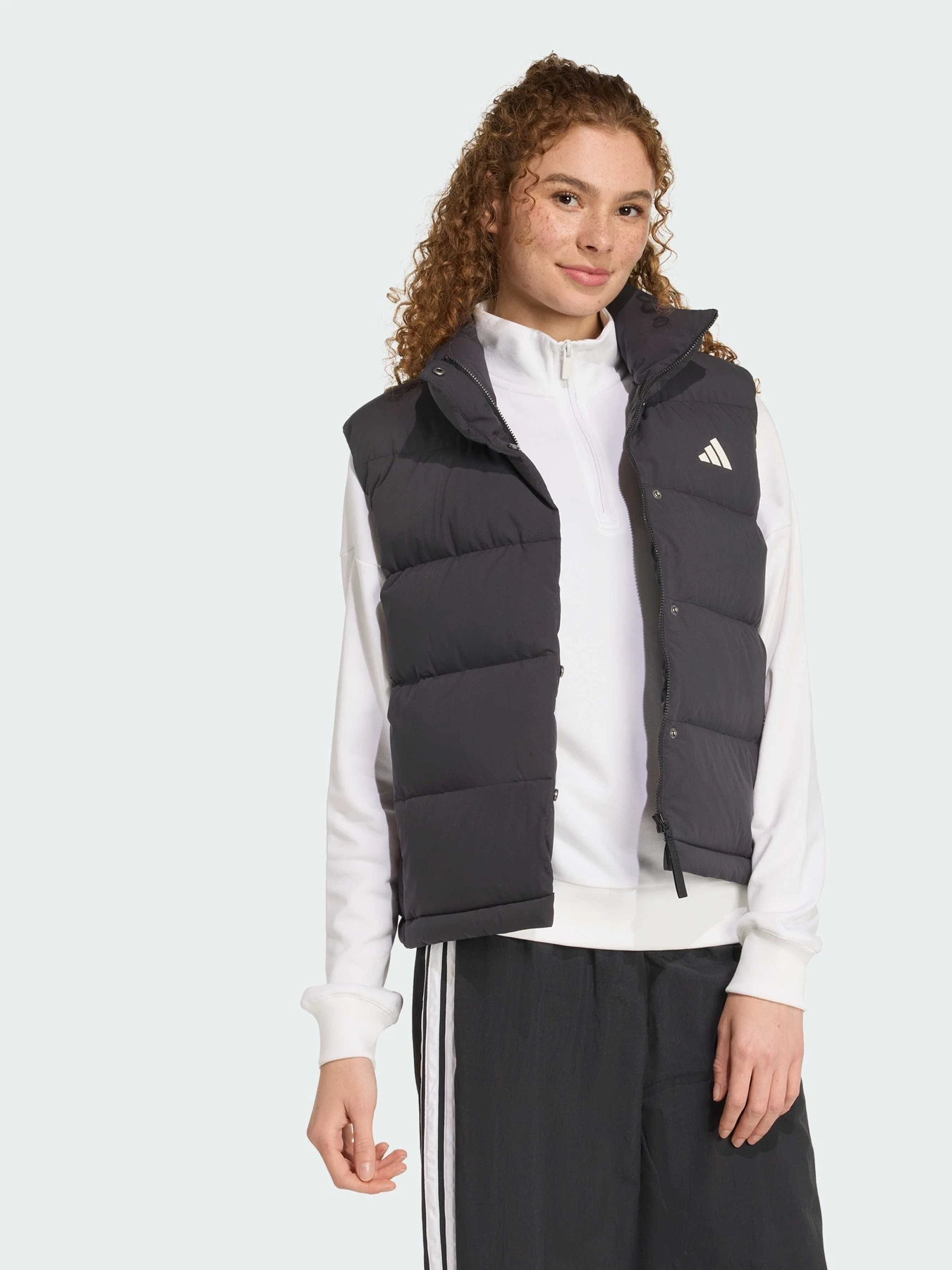 Куртки и дубленки Adidas модель JN2090 Фото