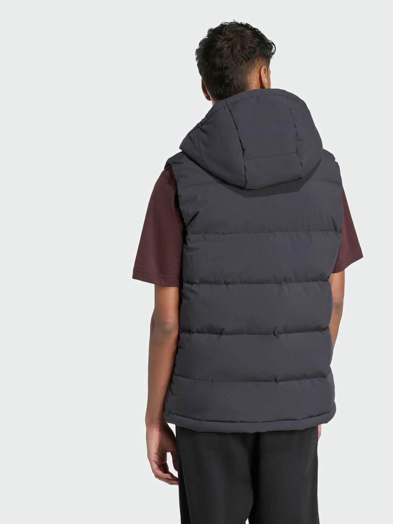 Куртки та дублянки Adidas модель JN2118 Куртки та дублянки Adidas модель JN2118 Фото