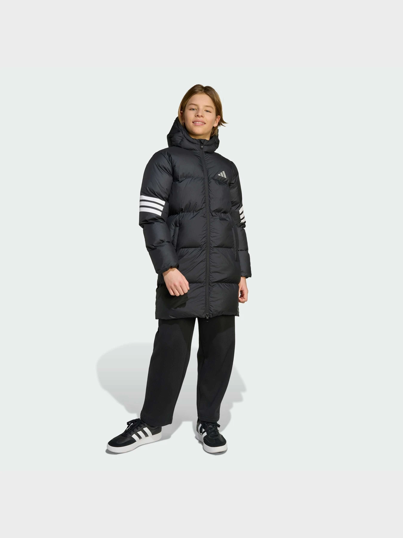 Куртки и дубленки Adidas модель JW2478 Куртки и дубленки Adidas модель JW2478 Фото