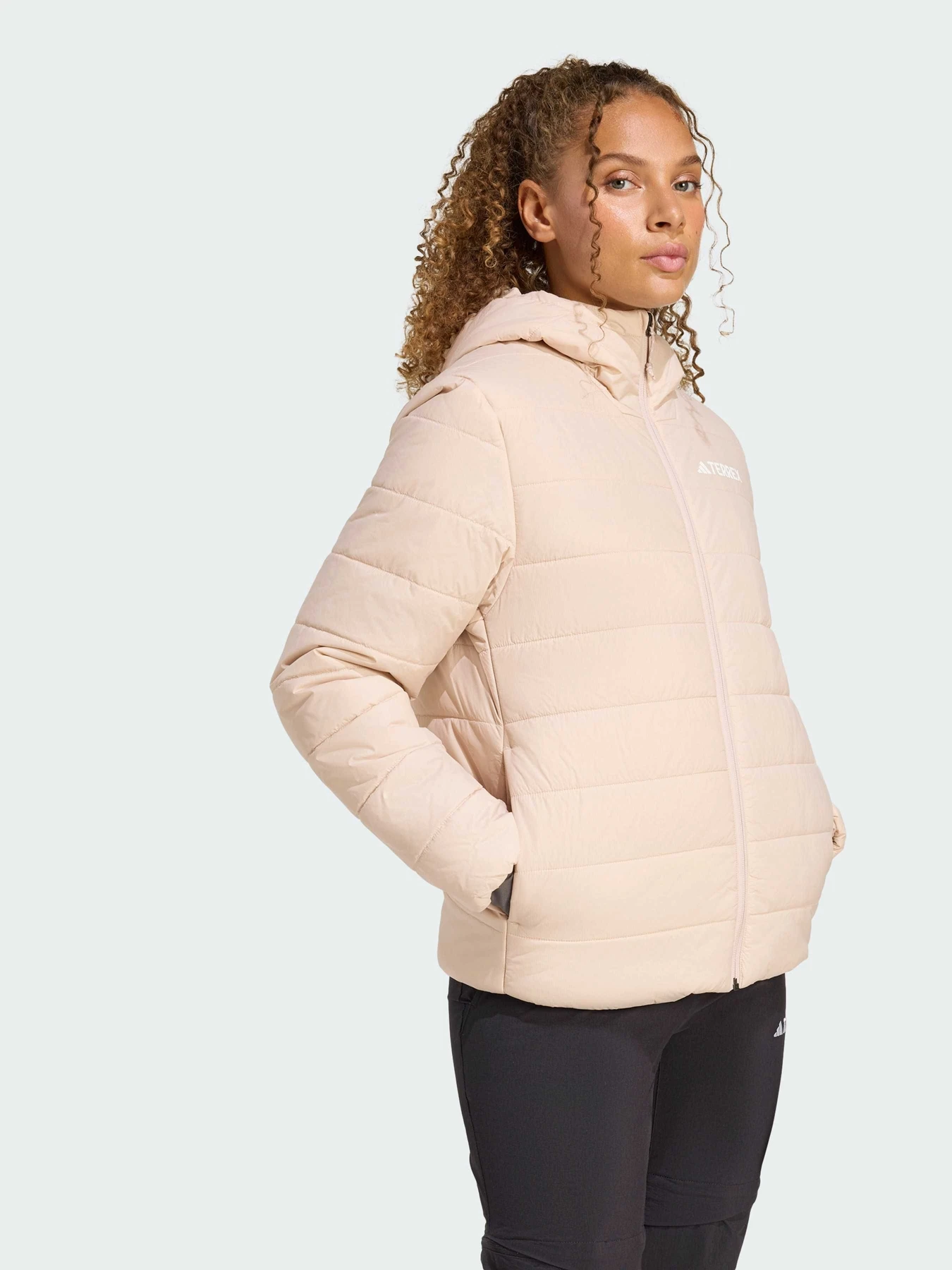 Куртки и дубленки Adidas модель KB2168 Фото
