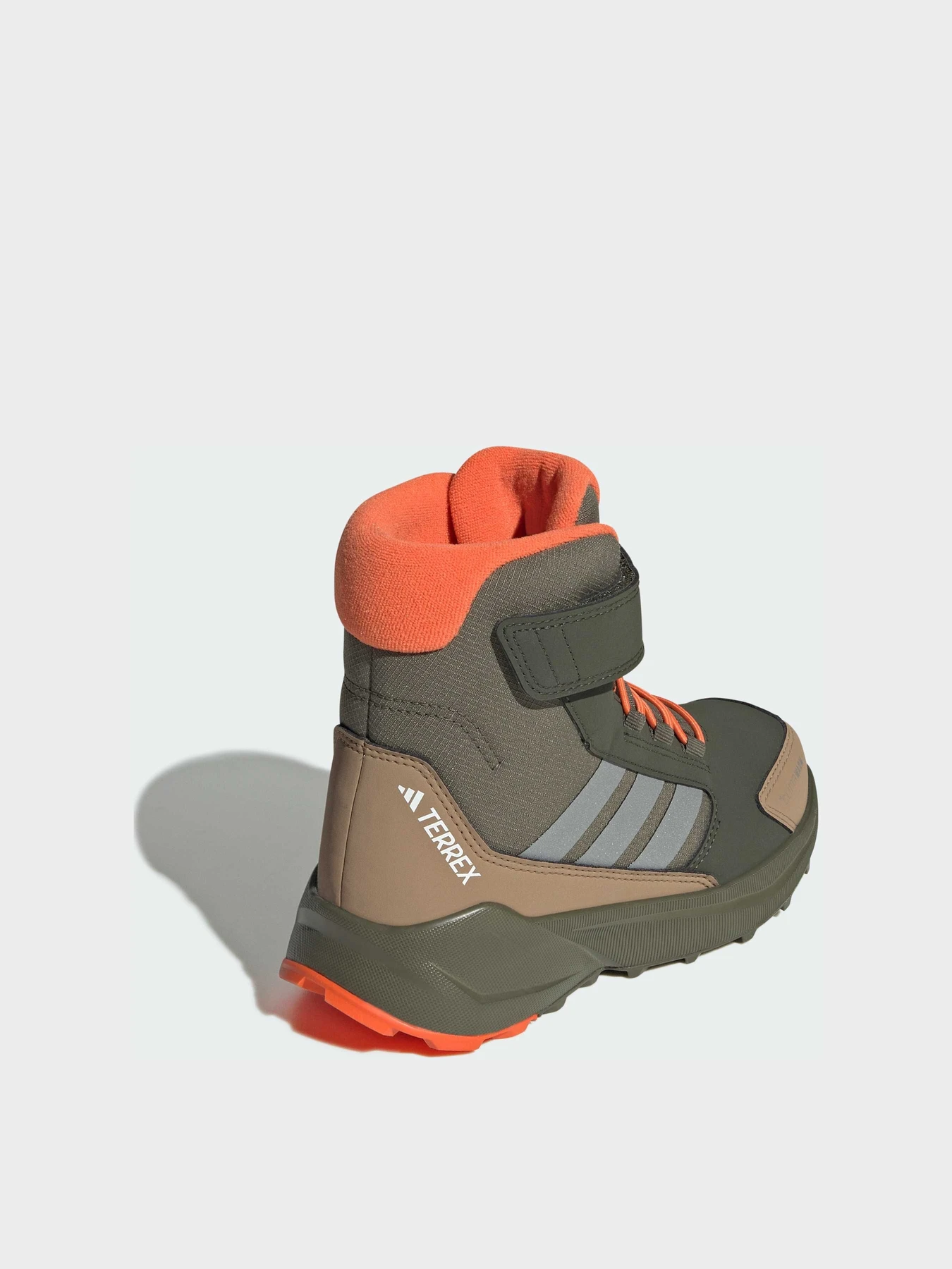 Ботинки и сапоги Adidas модель JS2934 Ботинки и сапоги Adidas модель JS2934 Фото