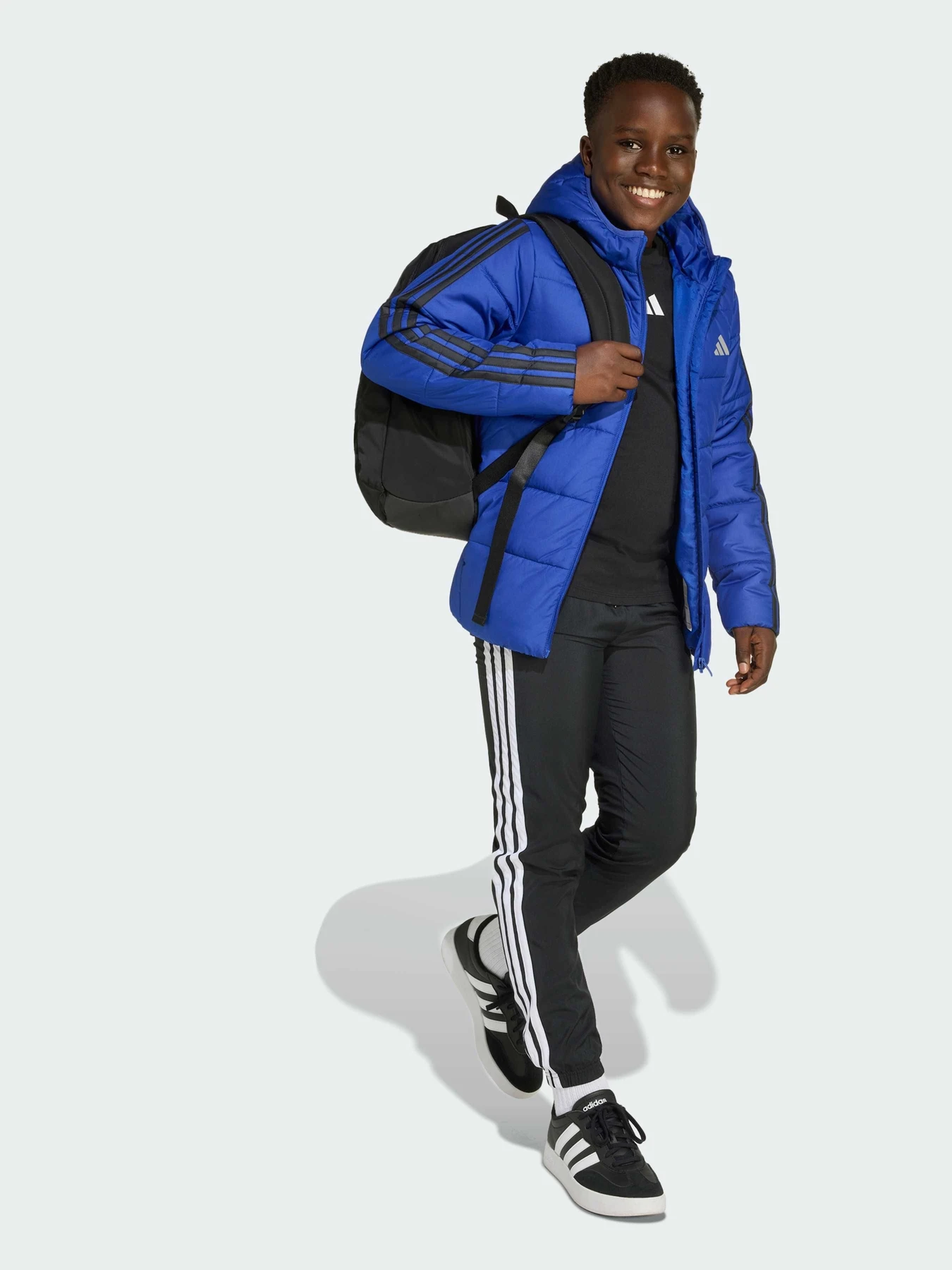 Куртки та дублянки Adidas модель KA0832 Куртки та дублянки Adidas модель KA0832 Фото