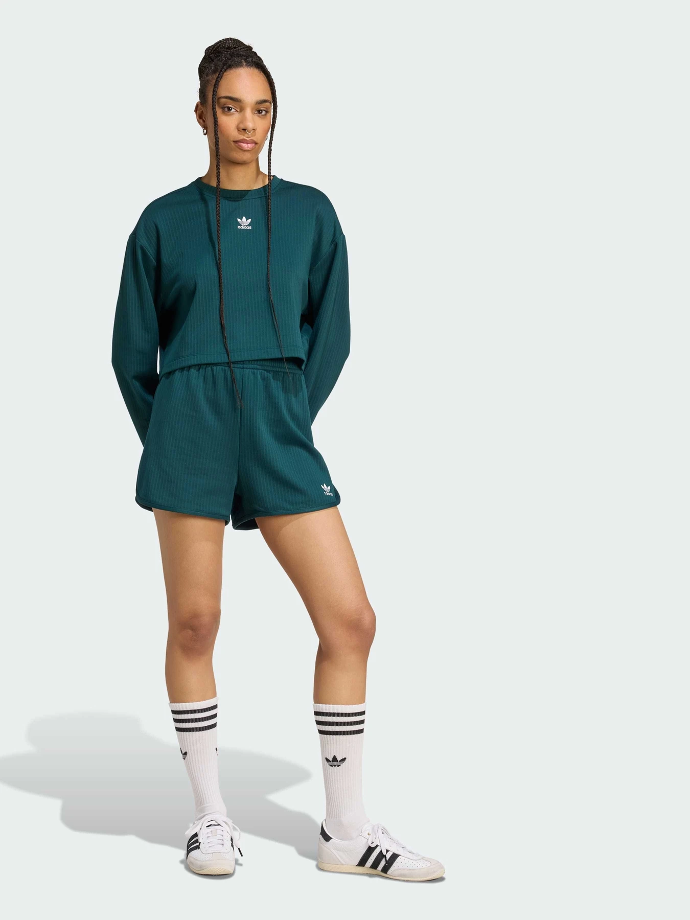 Худи и свитшоты Adidas модель JW6092 Фото