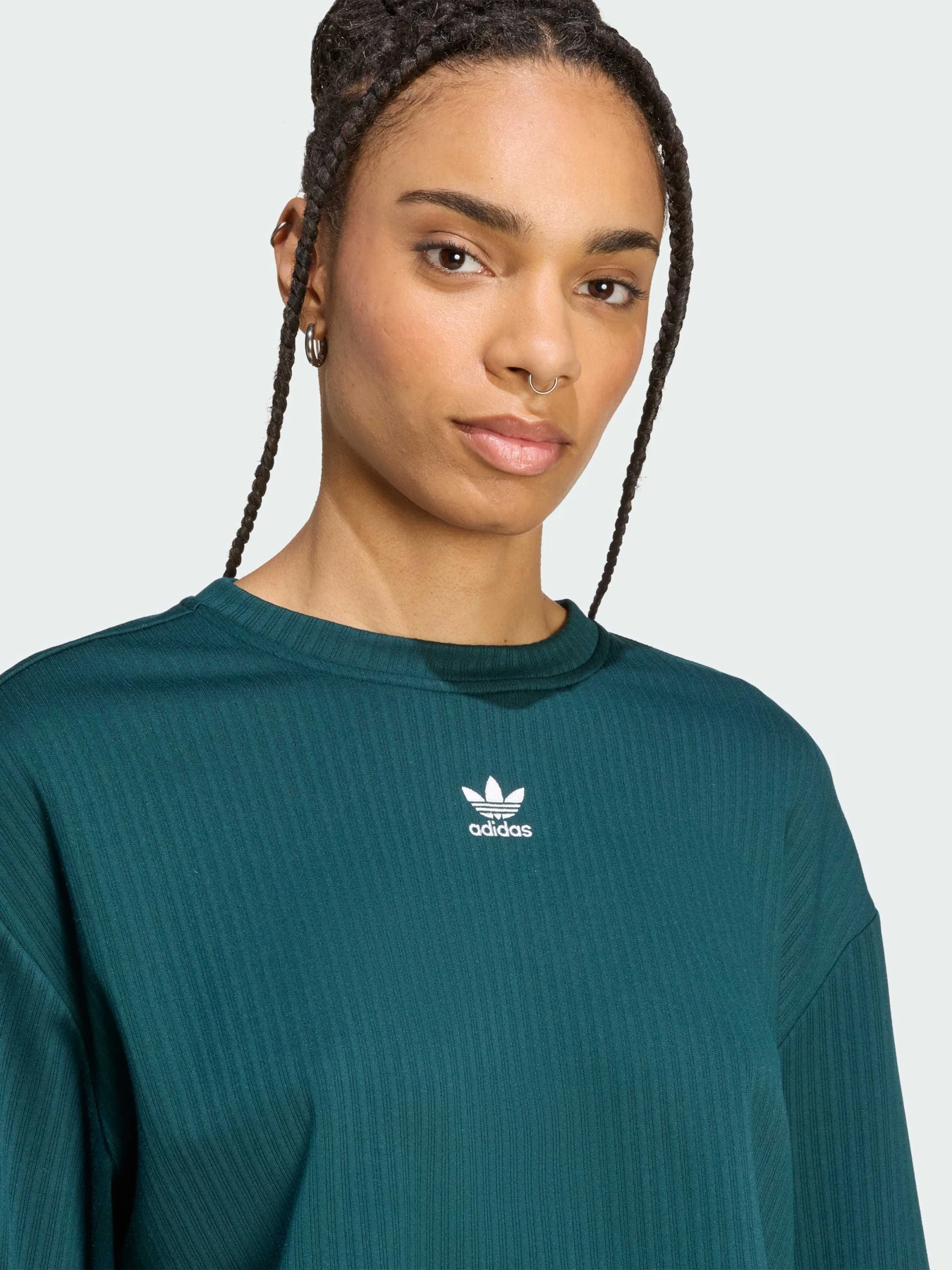 Худи и свитшоты Adidas модель JW6092 Фото