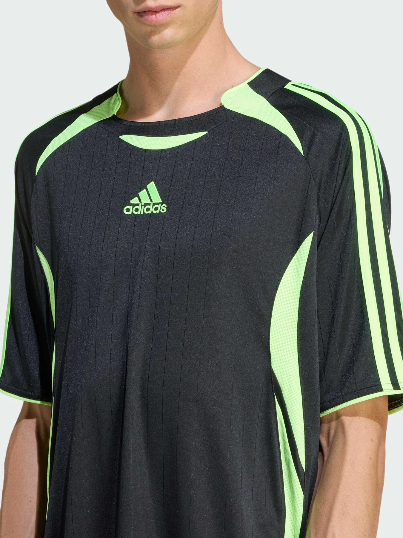 Футболки и поло Adidas Adicolor модель JW5872 Футболки и поло Adidas Adicolor модель JW5872 Фото
