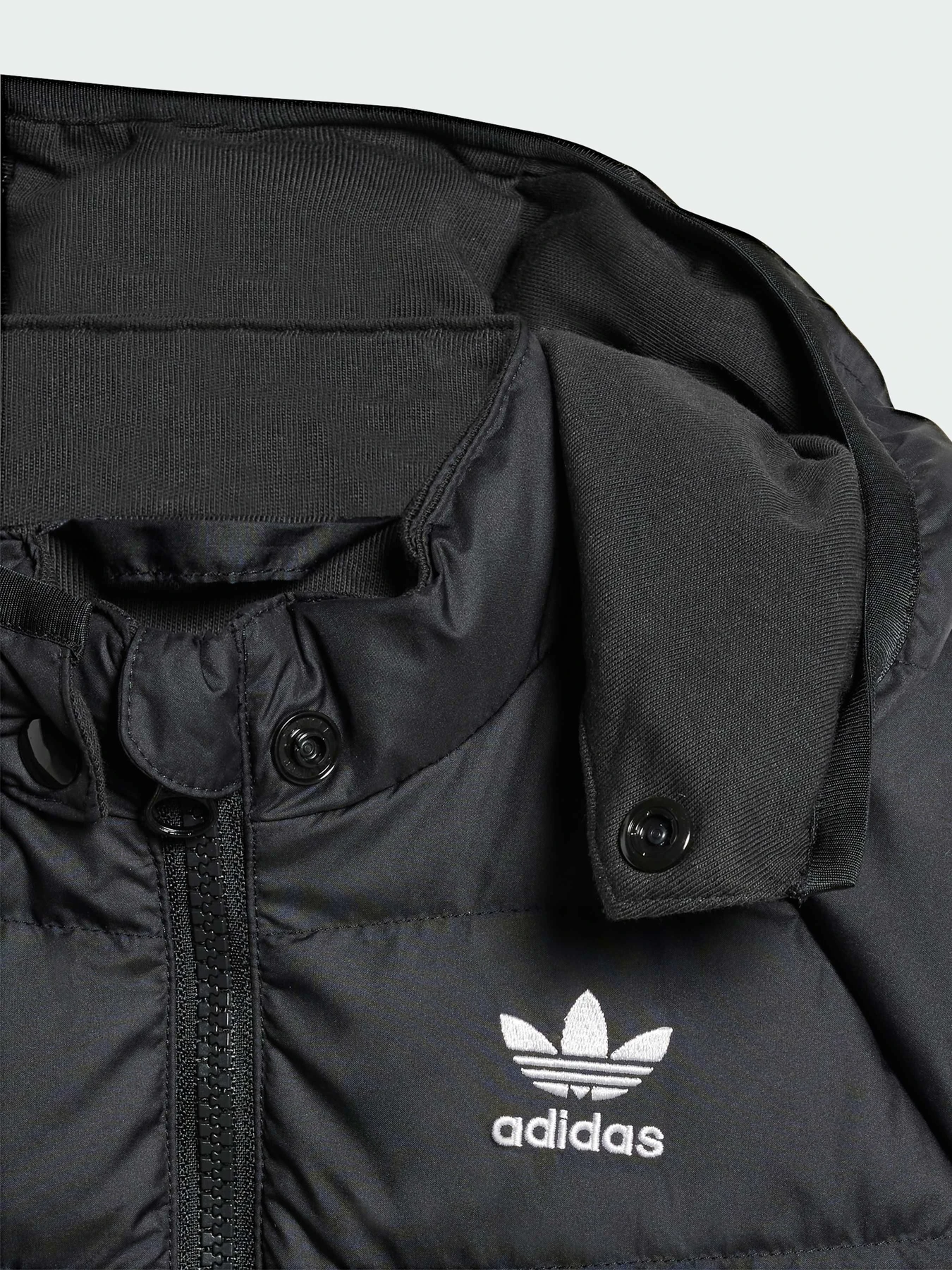 Куртки та дублянки Adidas Adicolor модель IX7493 Куртки та дублянки Adidas Adicolor модель IX7493 Фото