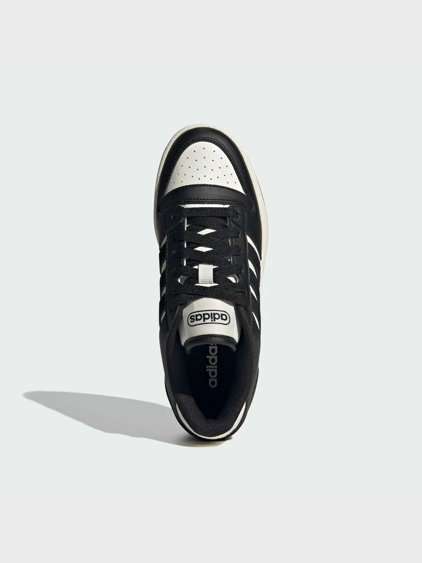Кроссовки Adidas модель JI4563 Кроссовки Adidas модель JI4563 Фото
