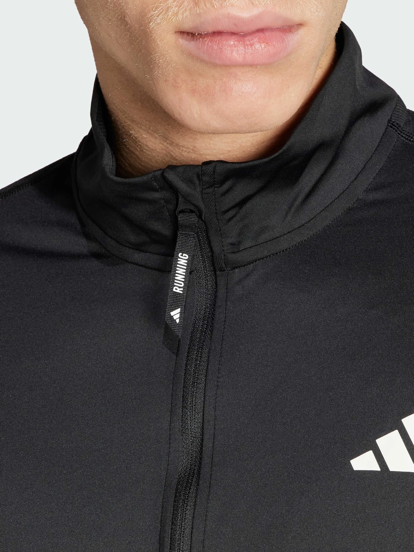 Худи и свитшоты Adidas модель IN1490 Фото