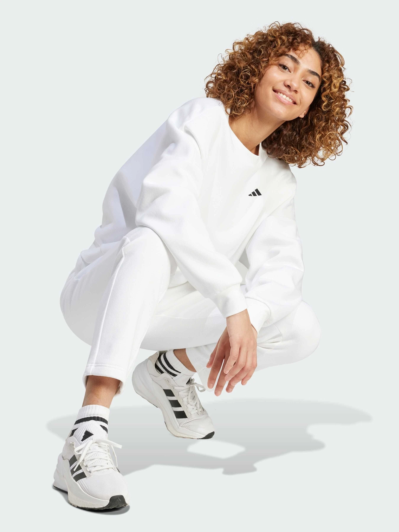 Худи и свитшоты Adidas модель IX7942 Фото