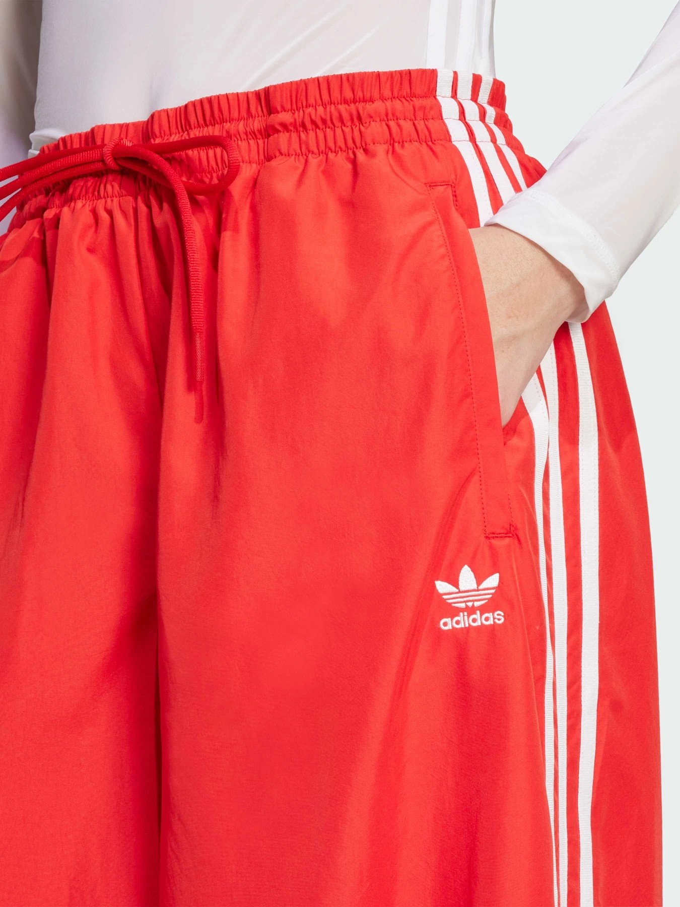 Брюки Adidas Adicolor модель JD3388 Фото