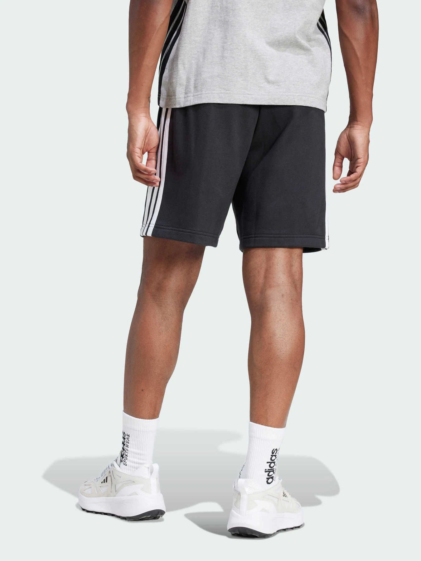 Шорты Adidas модель JE6414 Фото