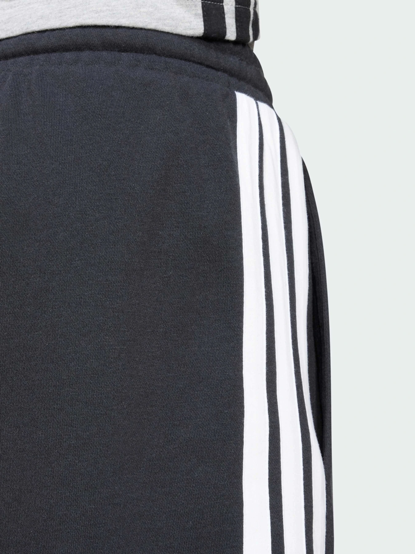 Шорты Adidas модель JE6414 Фото