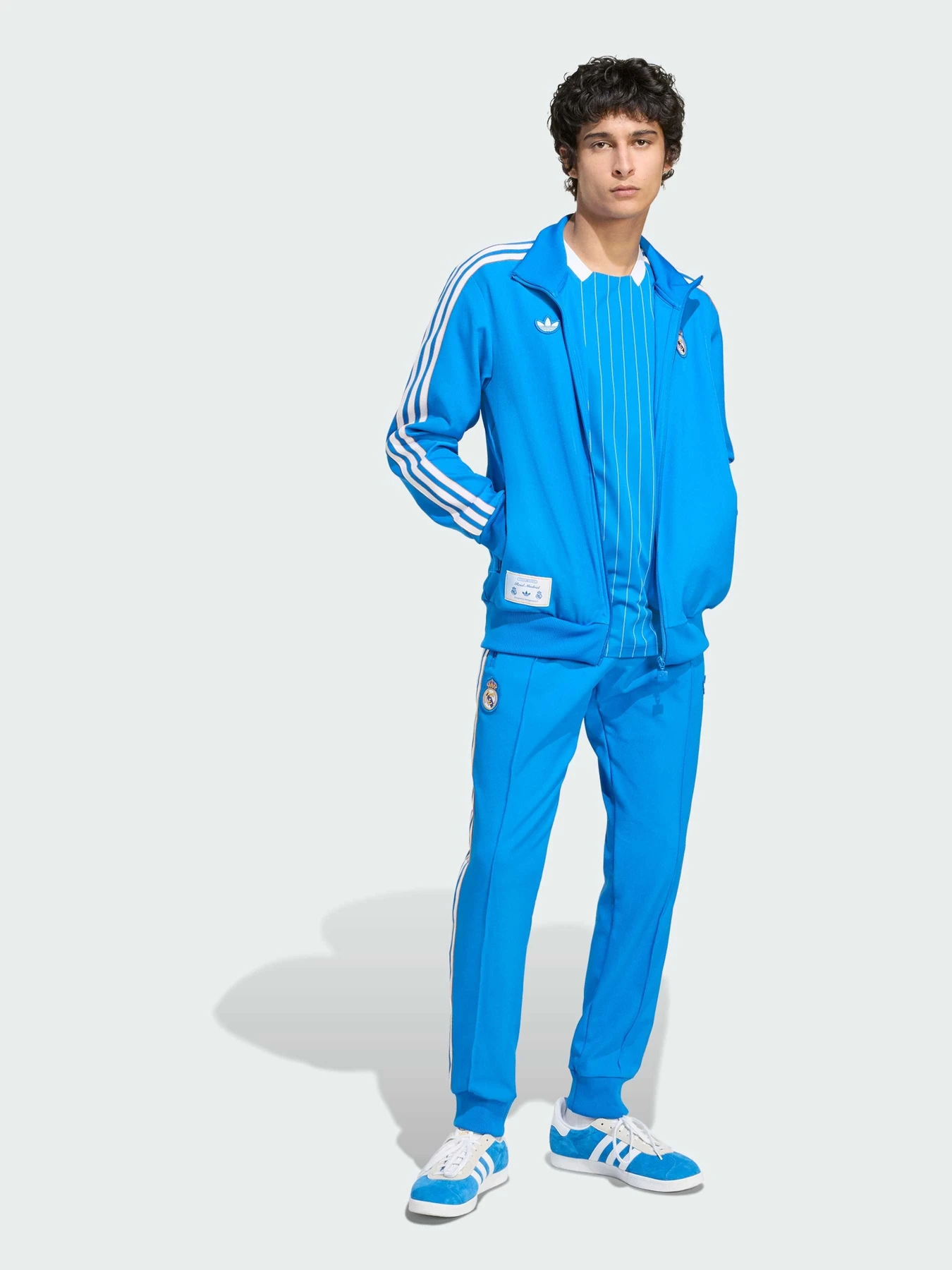 Худи и свитшоты Adidas модель JN3058 Худи и свитшоты Adidas модель JN3058 Фото