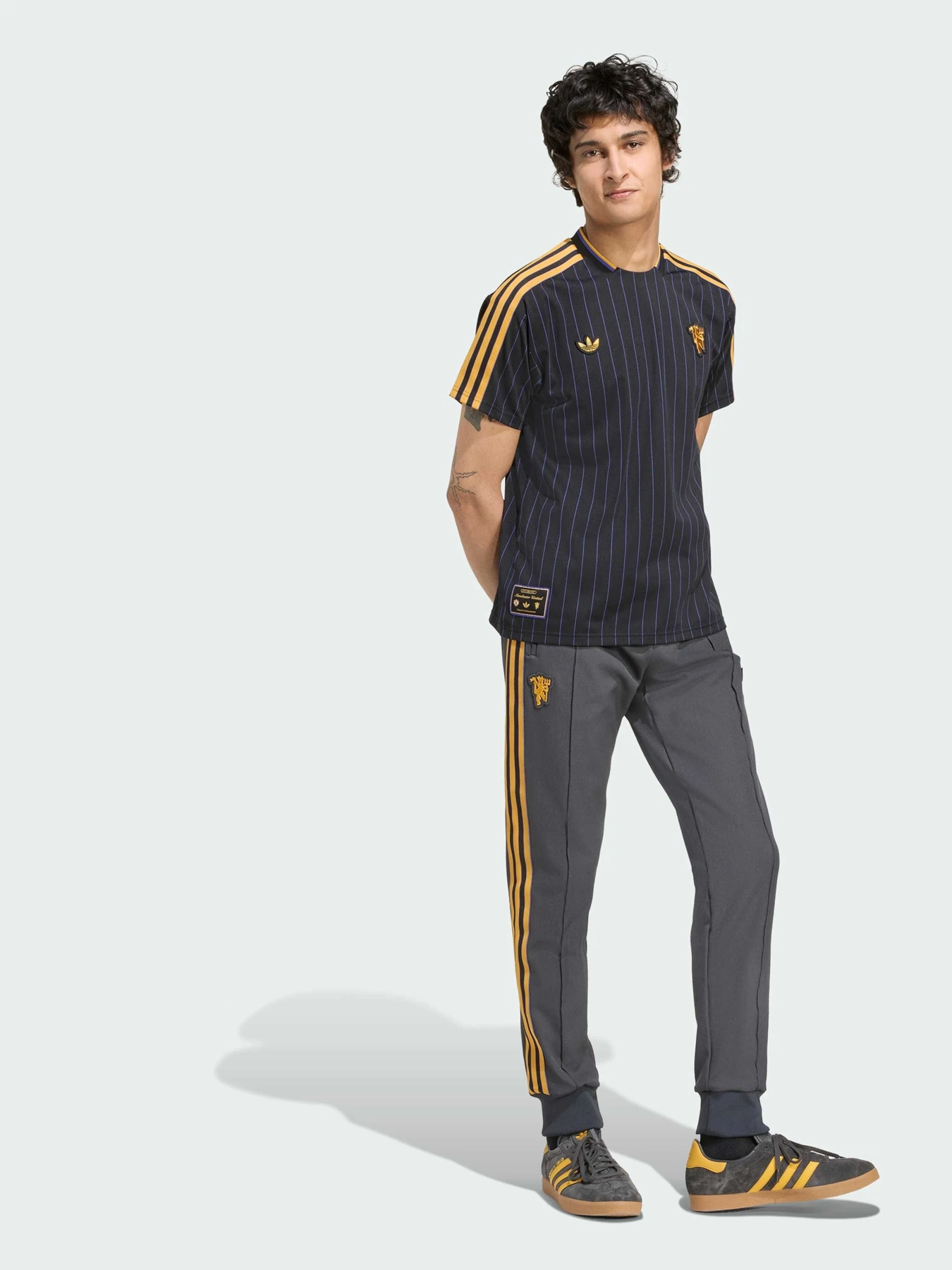 Брюки Adidas модель JN2815 Фото